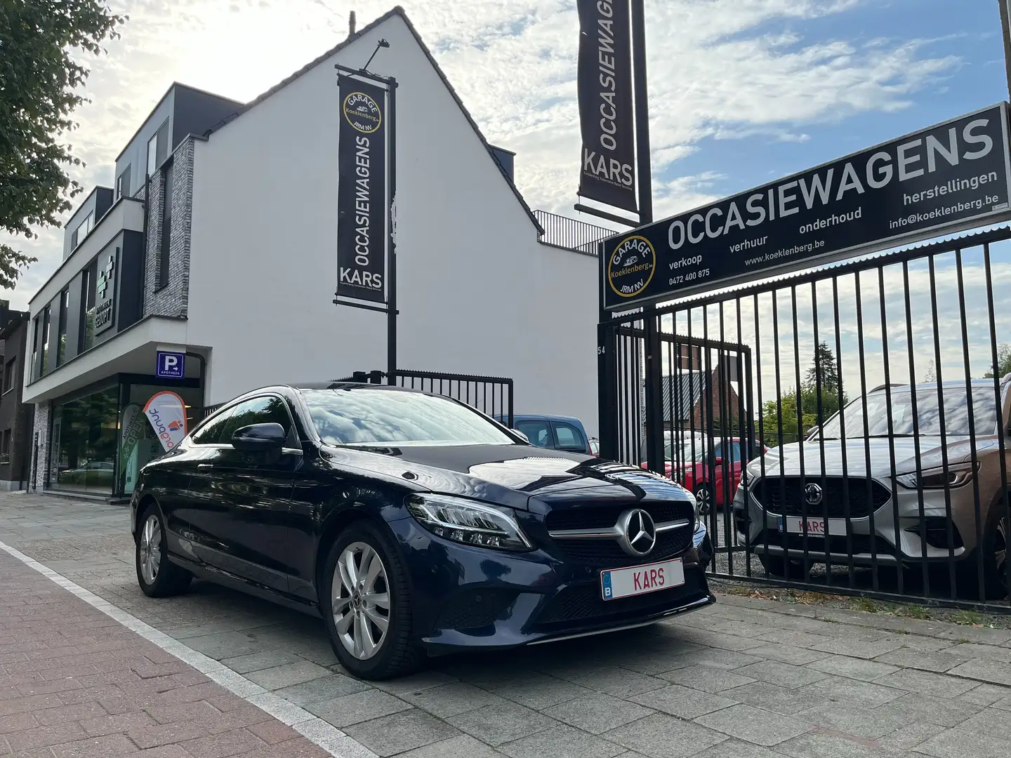 Mercedes-Benz C 180 NAVI/APPLE CARPLAY/CAMERA/BLUETOOTH/GARANTIE Blau - 1