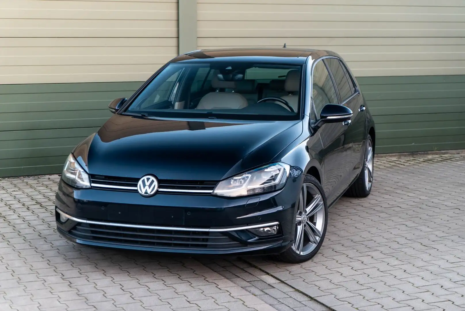 Volkswagen Golf VII Highline Led/Virtual/Kam/ACC/Standh./1H Blau - 1