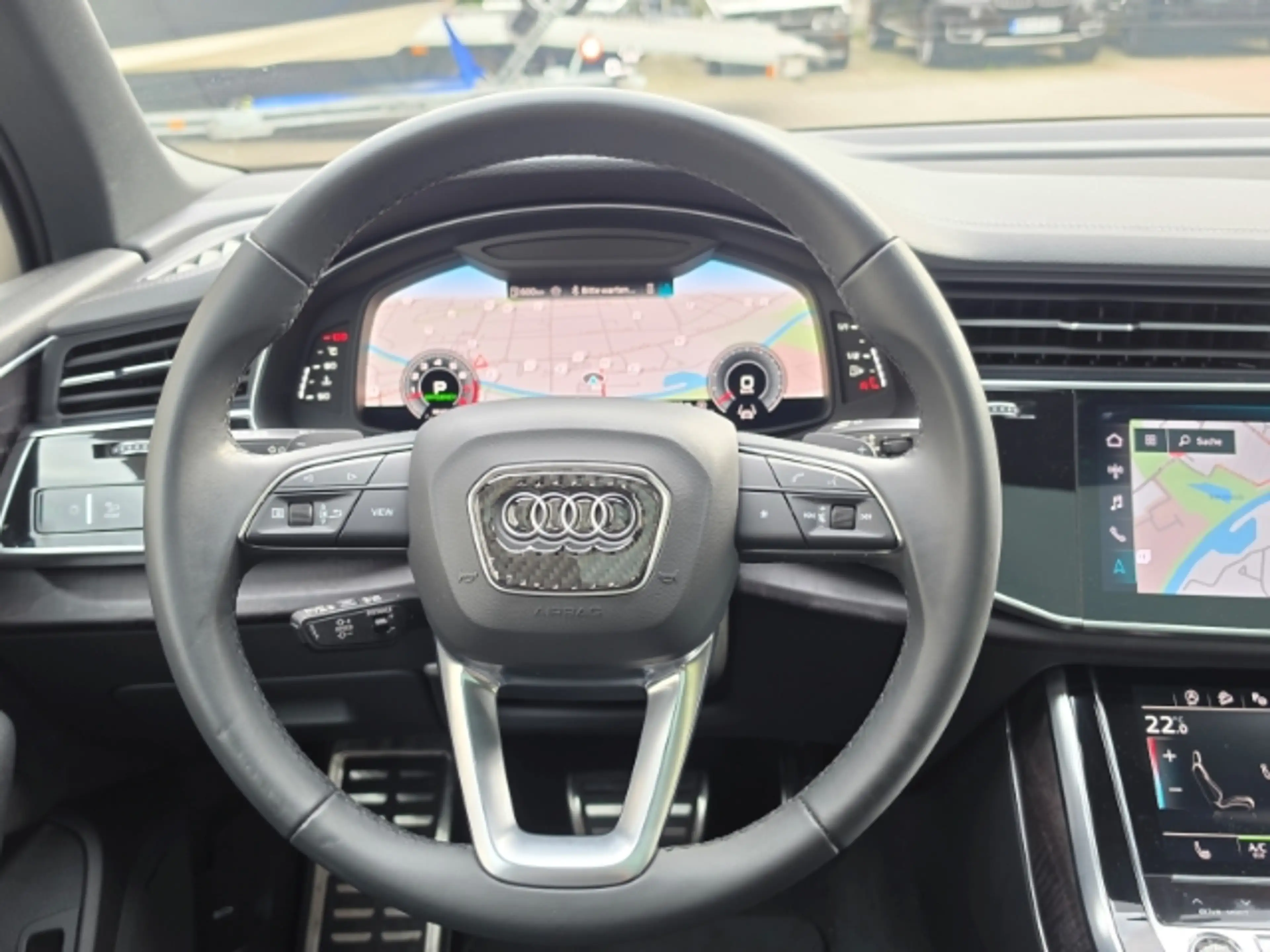 Audi Q7 55 TFSI quattro 7-Sitzer — photo 14