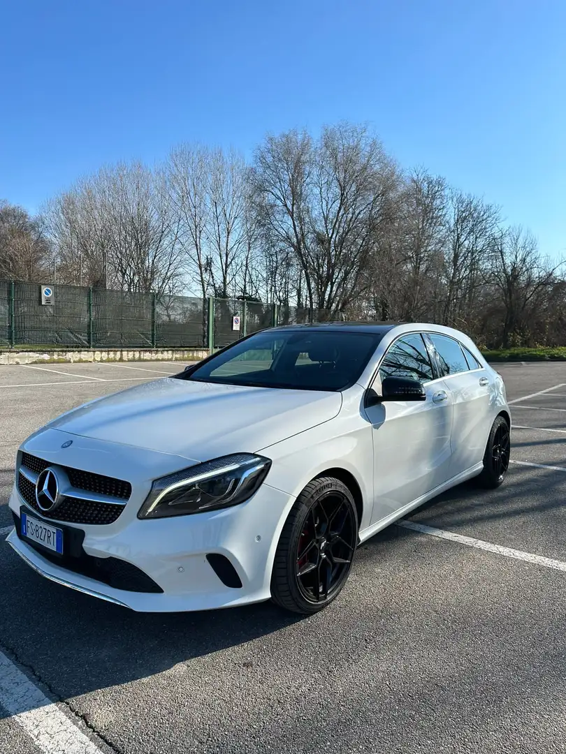 Mercedes-Benz A 200 Sport - 1