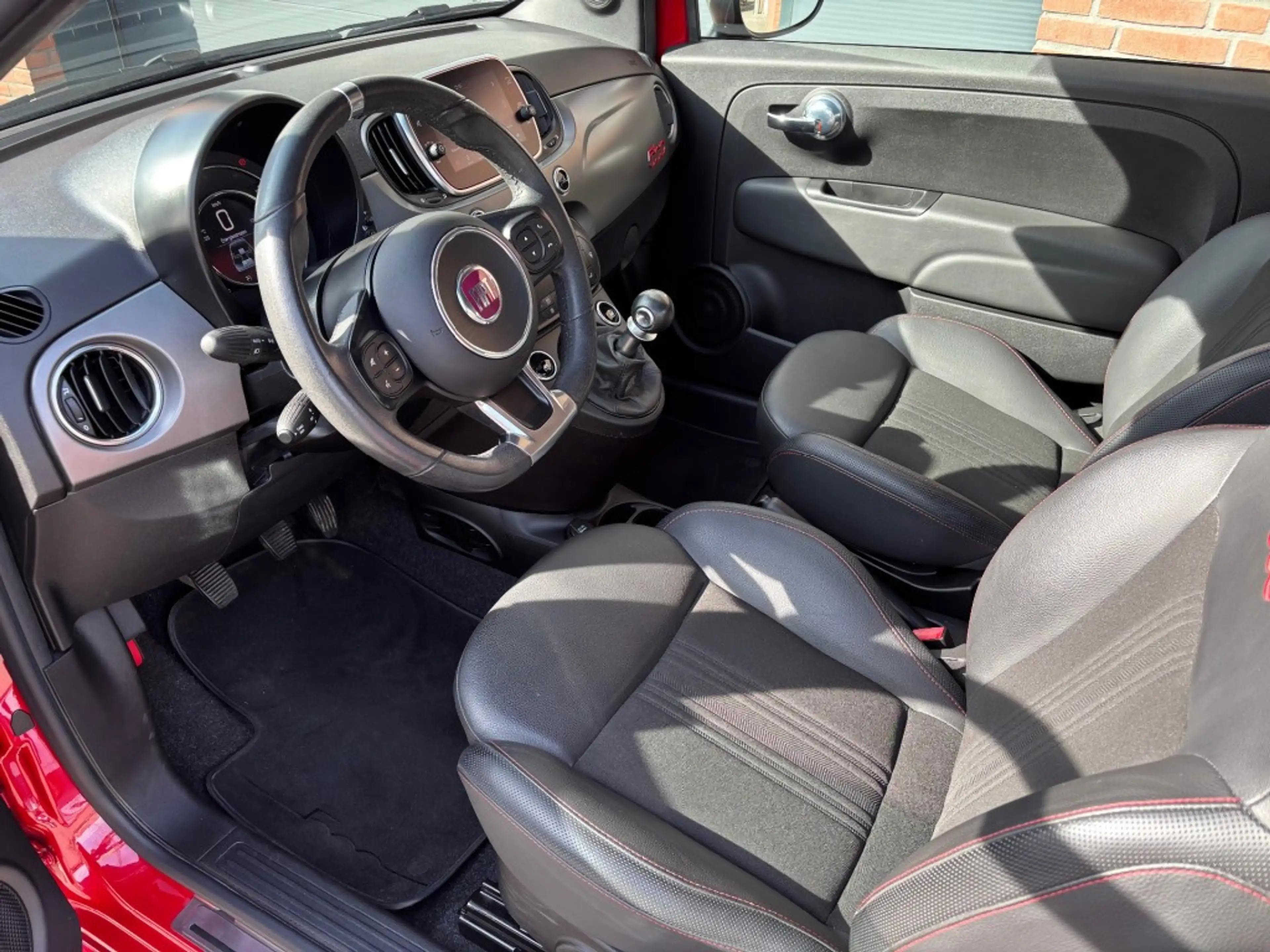 Fiat 500 1.0 HYBRID SPORT — photo 9