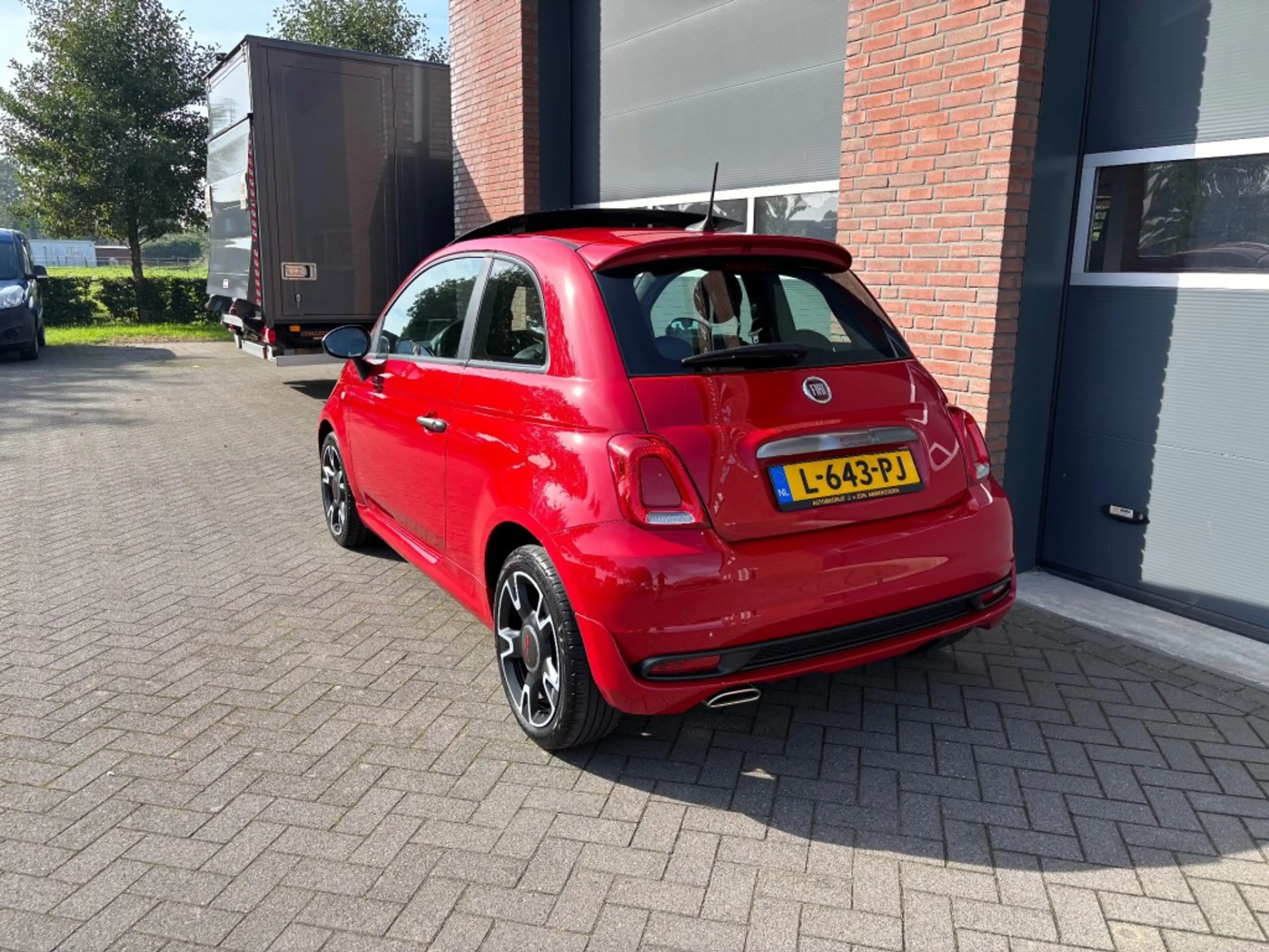 Fiat 500 1.0 HYBRID SPORT — photo 3