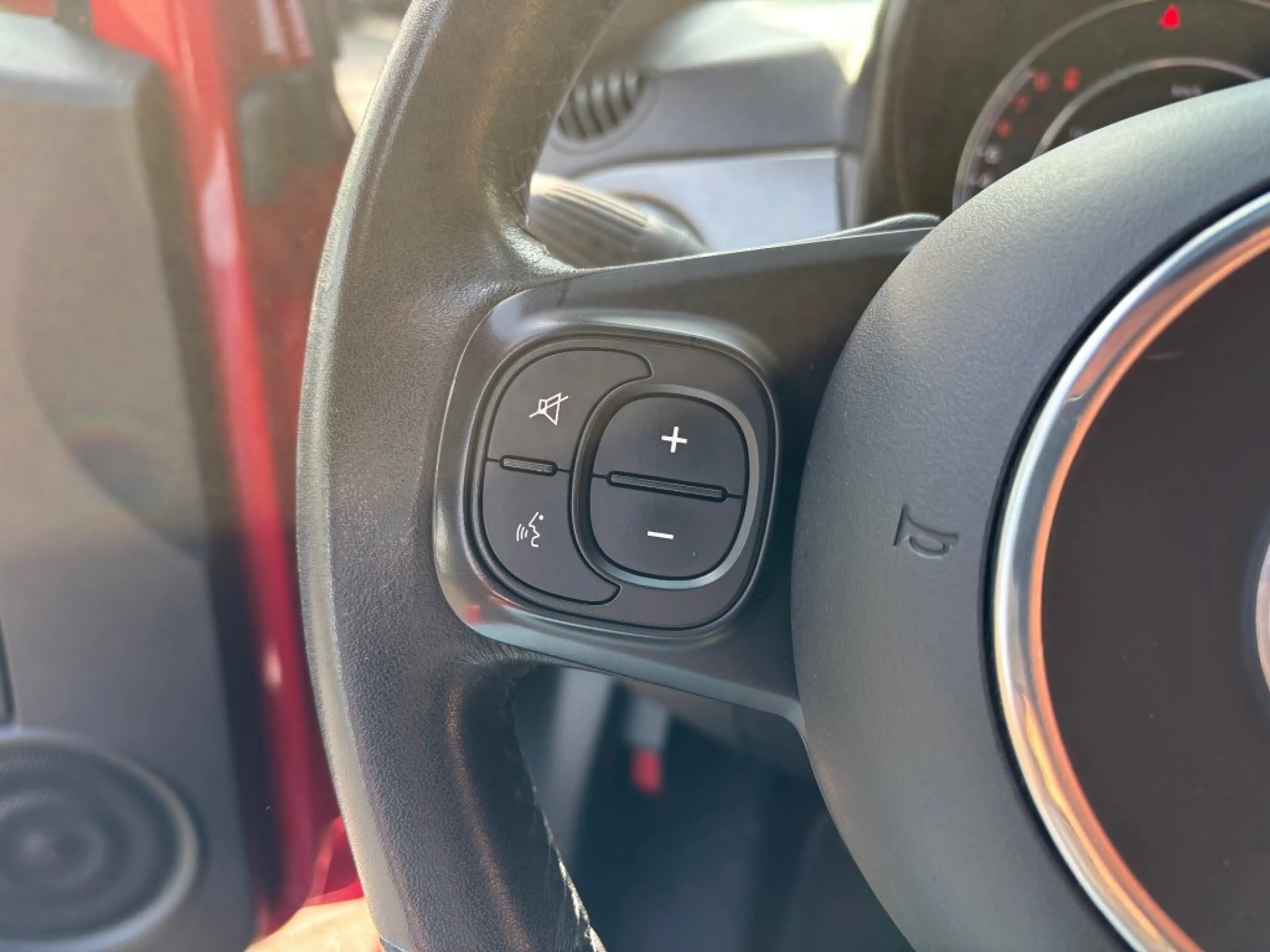 Fiat 500 1.0 HYBRID SPORT — photo 12