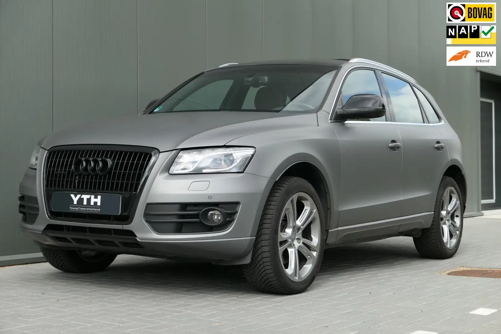 Audi Q5 3.2 FSI quattro Pro Line S Pano Leder B&O Keyless Gri - 1