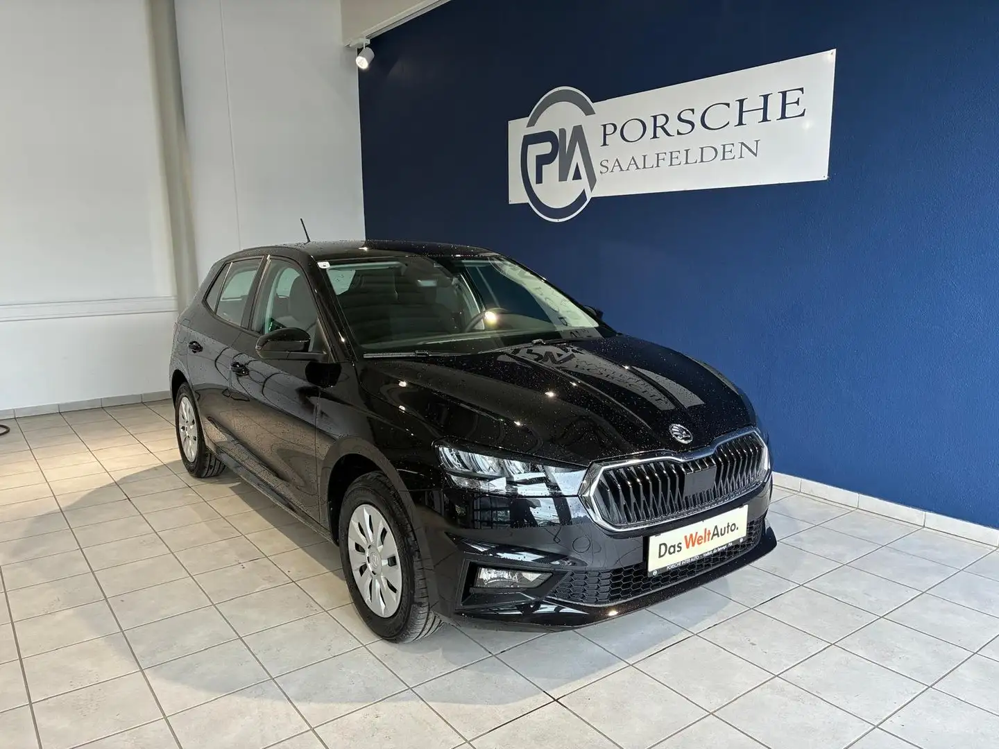 Skoda Fabia Essence Schwarz - 1