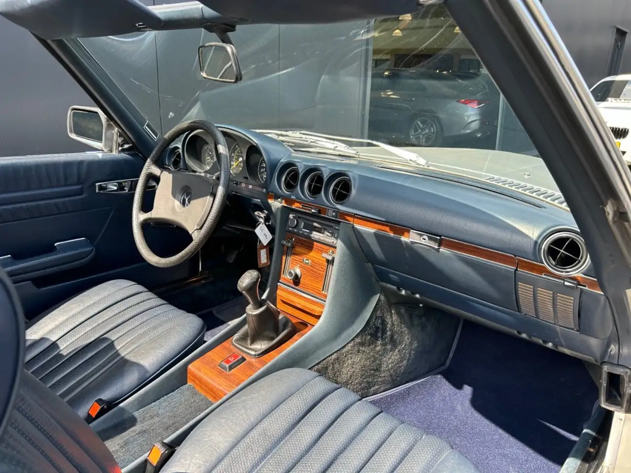 Mercedes-Benz 280 SL Cabriolet incl. Hardtop, foto 5