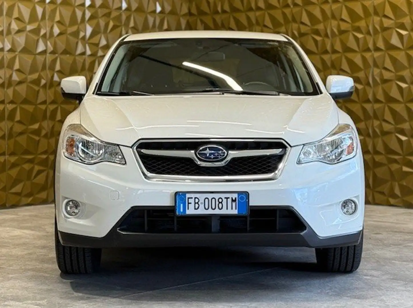 Subaru XV XV 1.6i S Adventure bi-fuel lineartronic E6 Wit - 1
