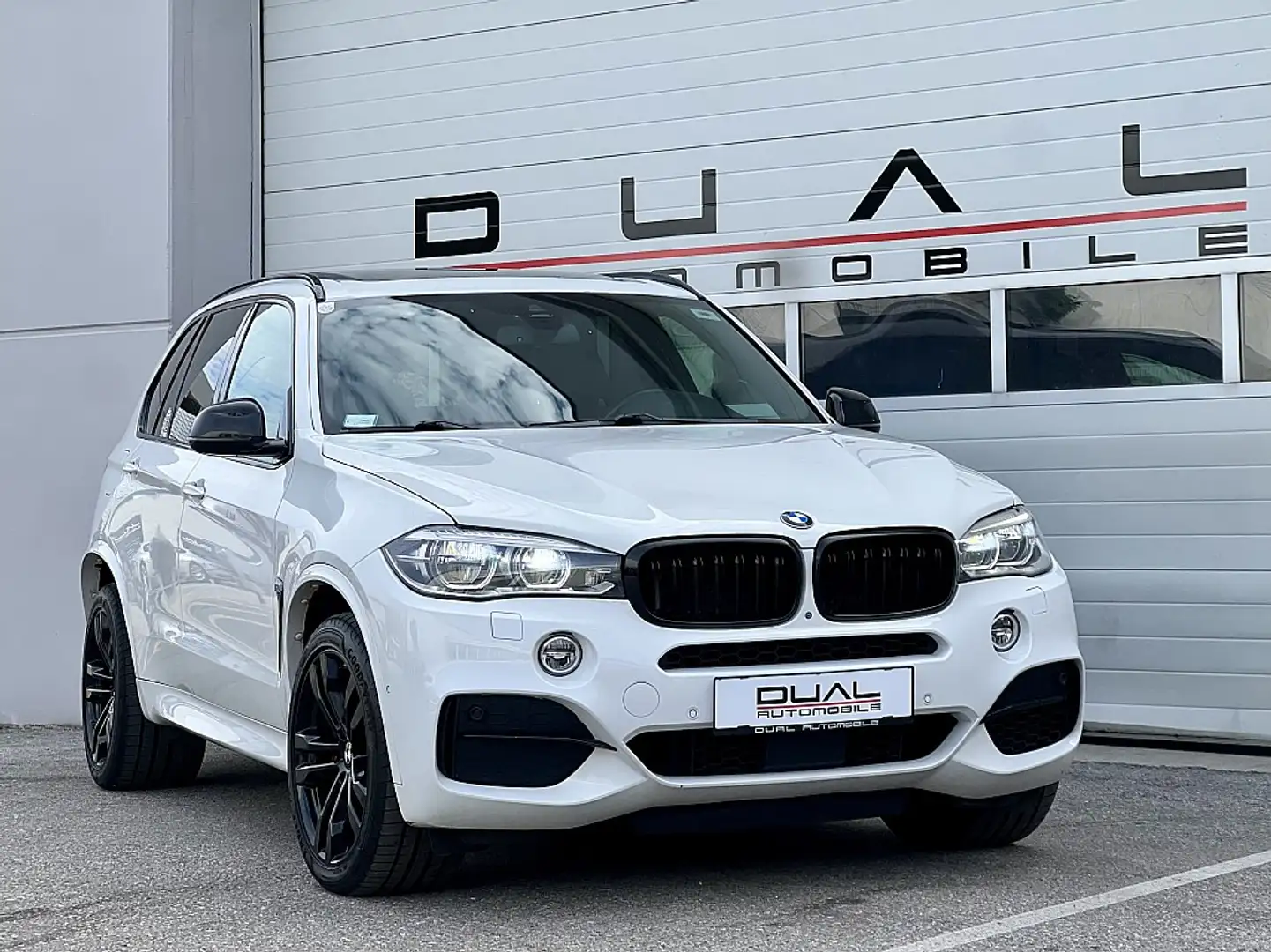 BMW X5 M 50d Aut./M-PAKET/LED/H&K/PANO/HEAD-UP Weiß - 2
