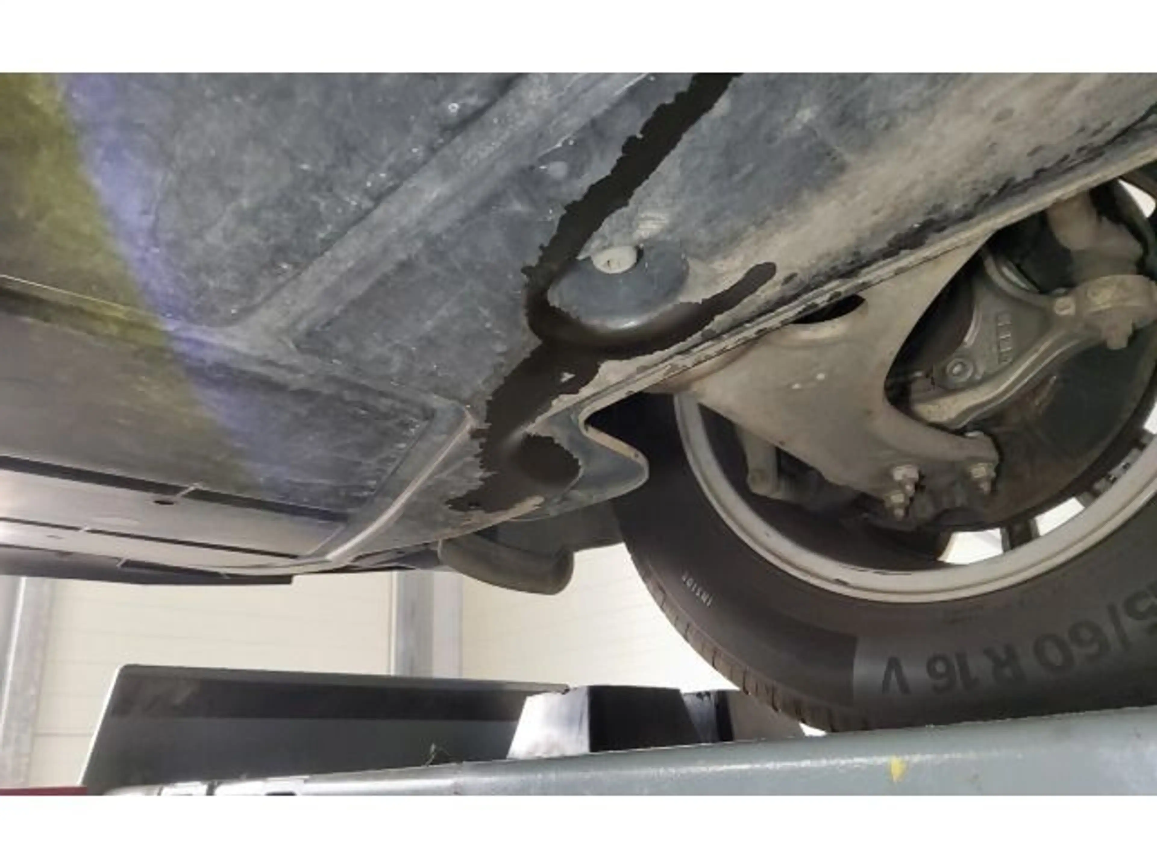 Volkswagen Sharan 2.0 TSI Comfortline — photo 5
