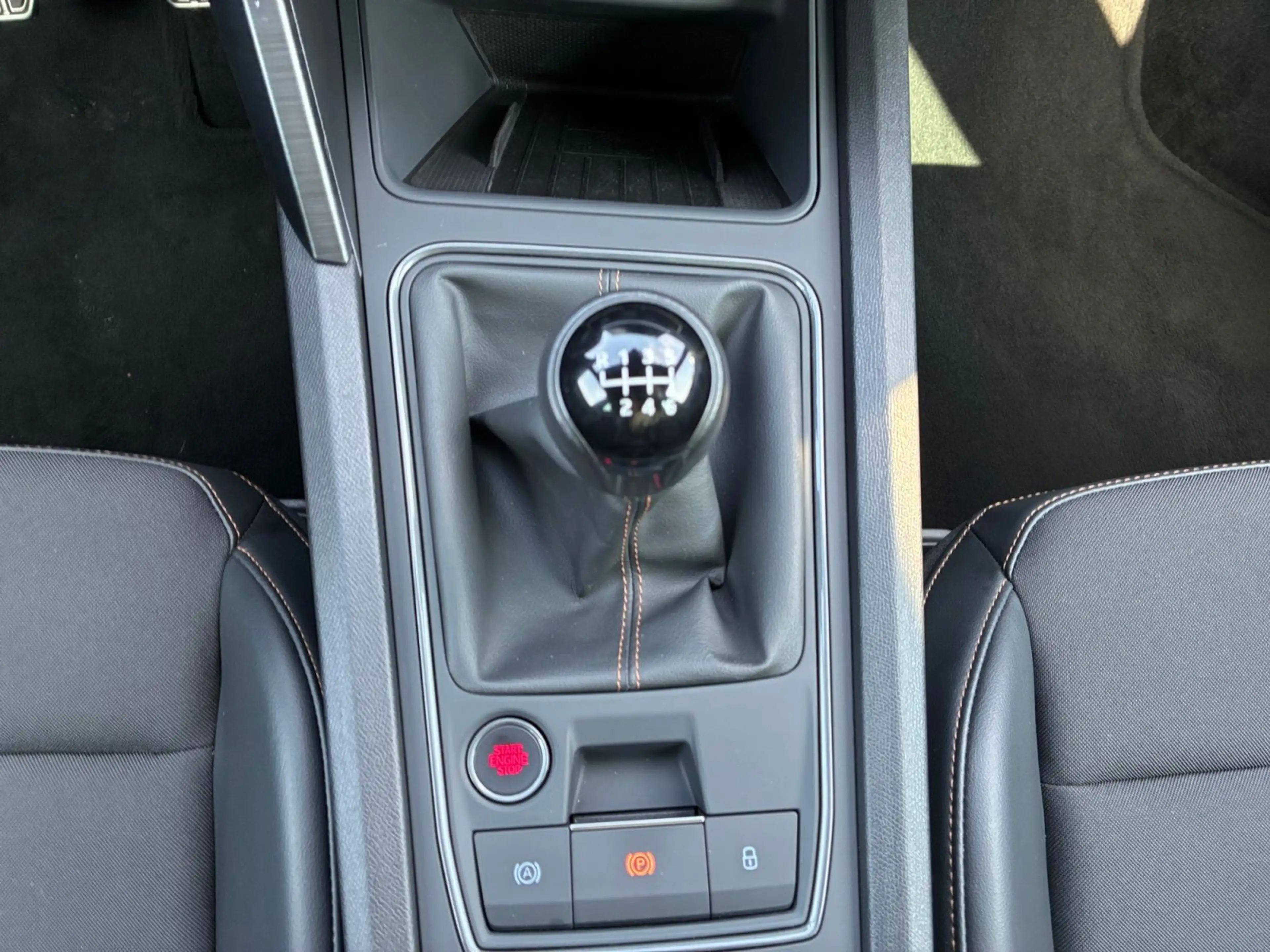 CUPRA Leon 1.5 TSI 6 Gang Navi Rückfahrkamera — photo 11