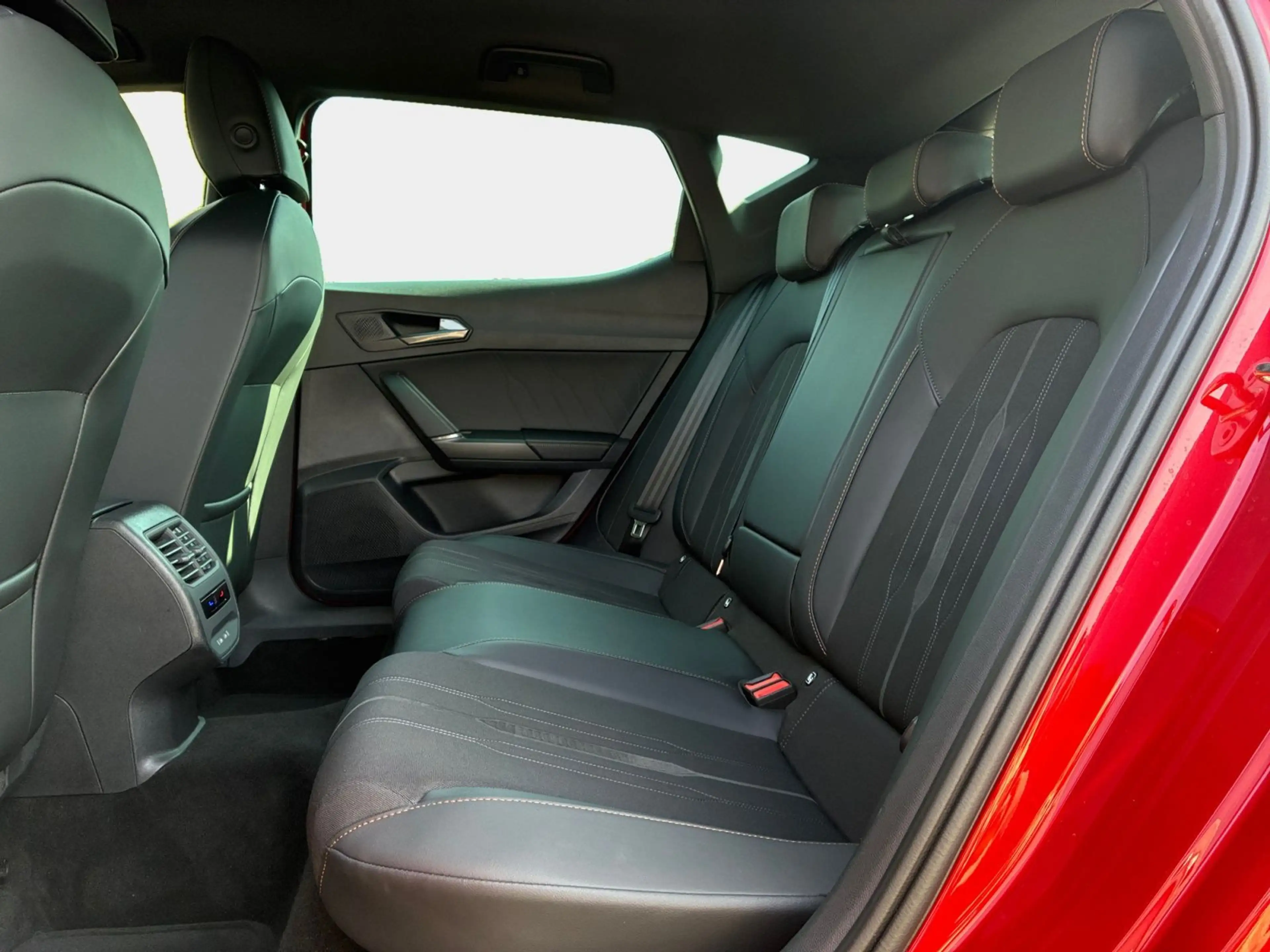 CUPRA Leon 1.5 TSI 6 Gang Navi Rückfahrkamera — photo 13
