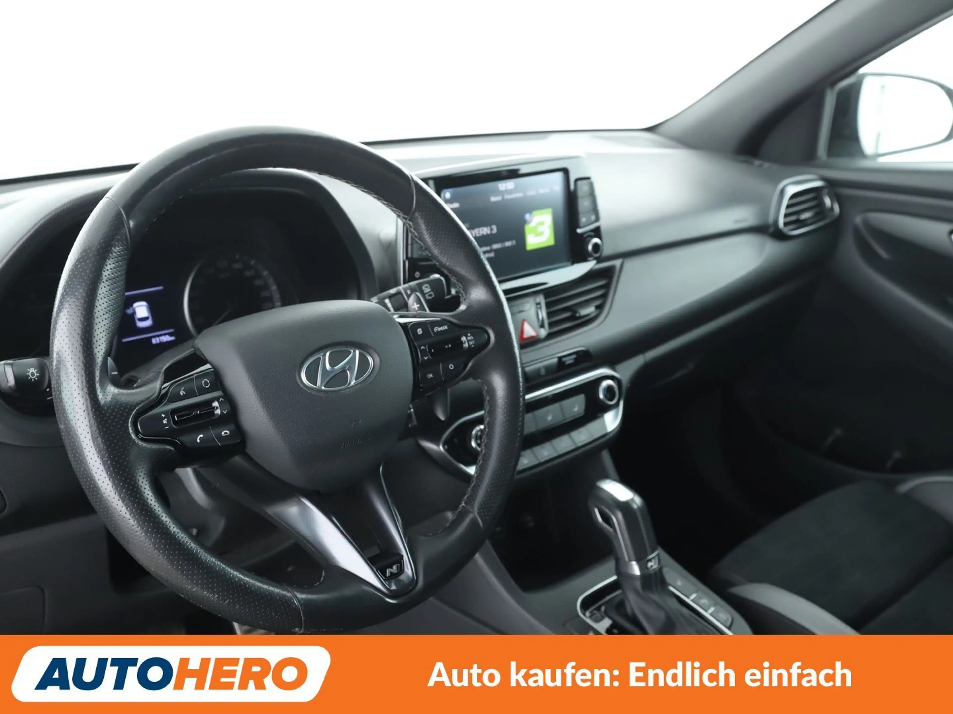 Hyundai i30 1.4 TDGI N-Line Aut.*NAVI*TEMPO*CAM*PDC*SHZ*KLMA* — photo 11