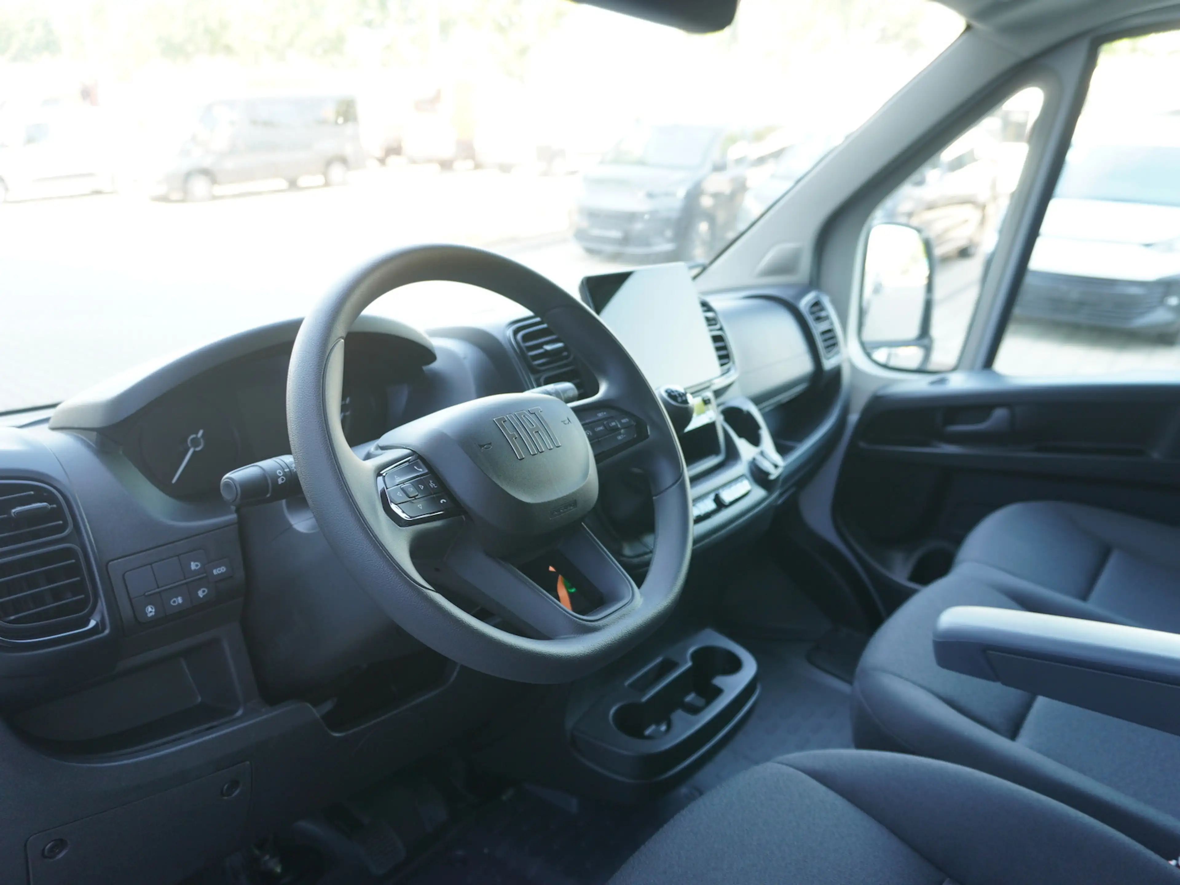 Fiat Ducato Maxi 35 L4H2 180 / 10-Zoll-Navi + Kamera — photo 11