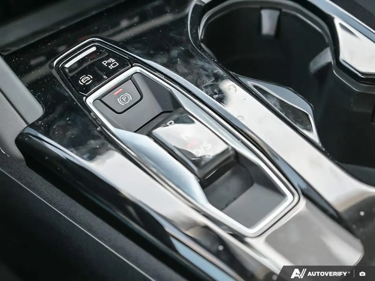 Audi Q5 снимка Audi Q5