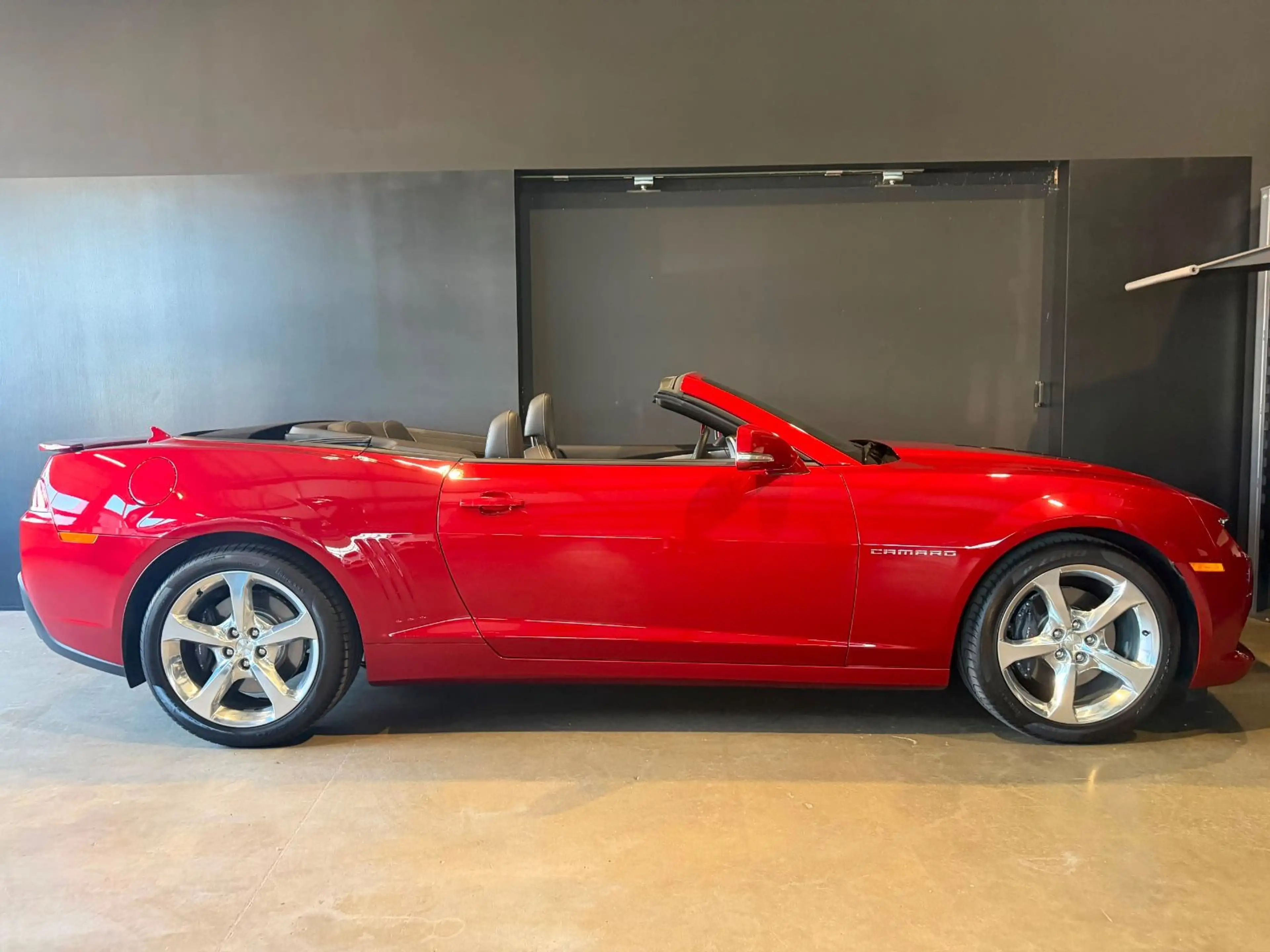 Chevrolet Camaro Cabrio V8 SCHALTER/1.HAND/DEUTSCH/3300KM! — photo 9