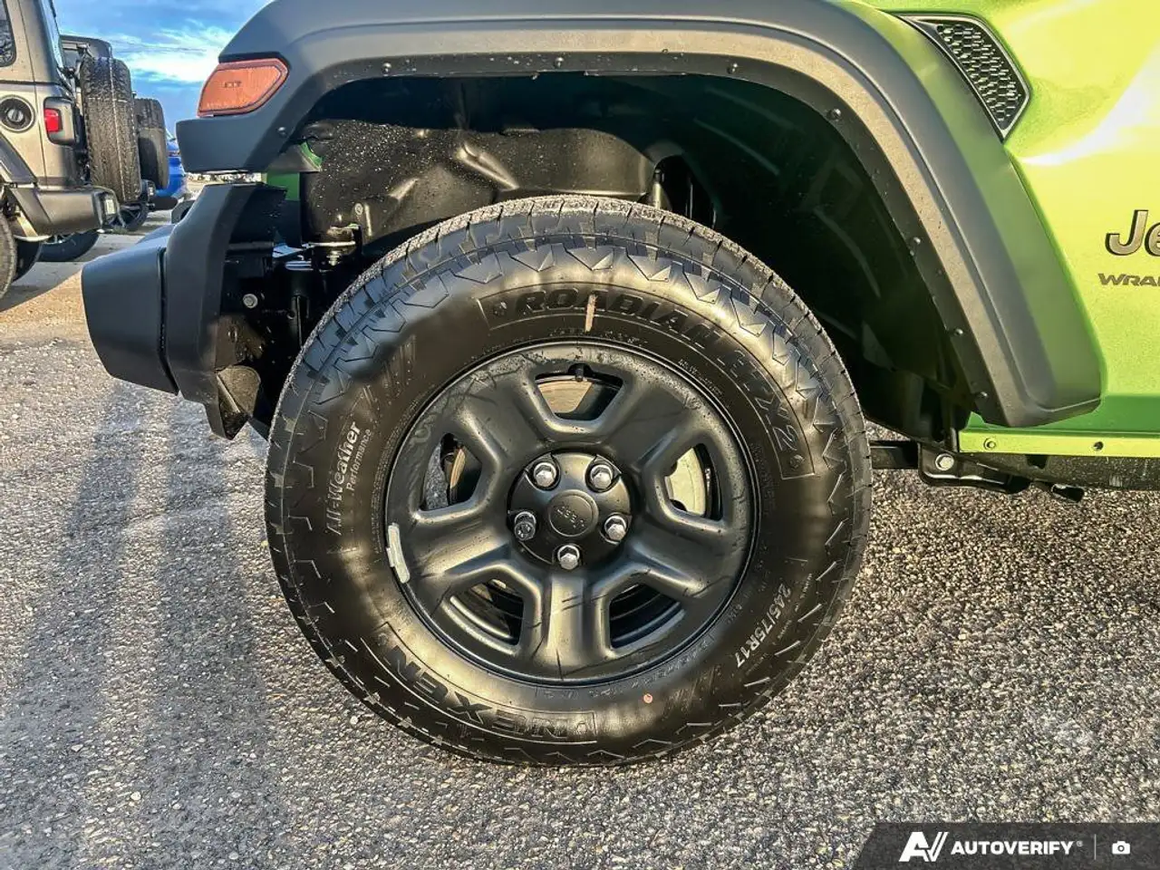 Jeep Wrangler снимка Jeep Wrangler