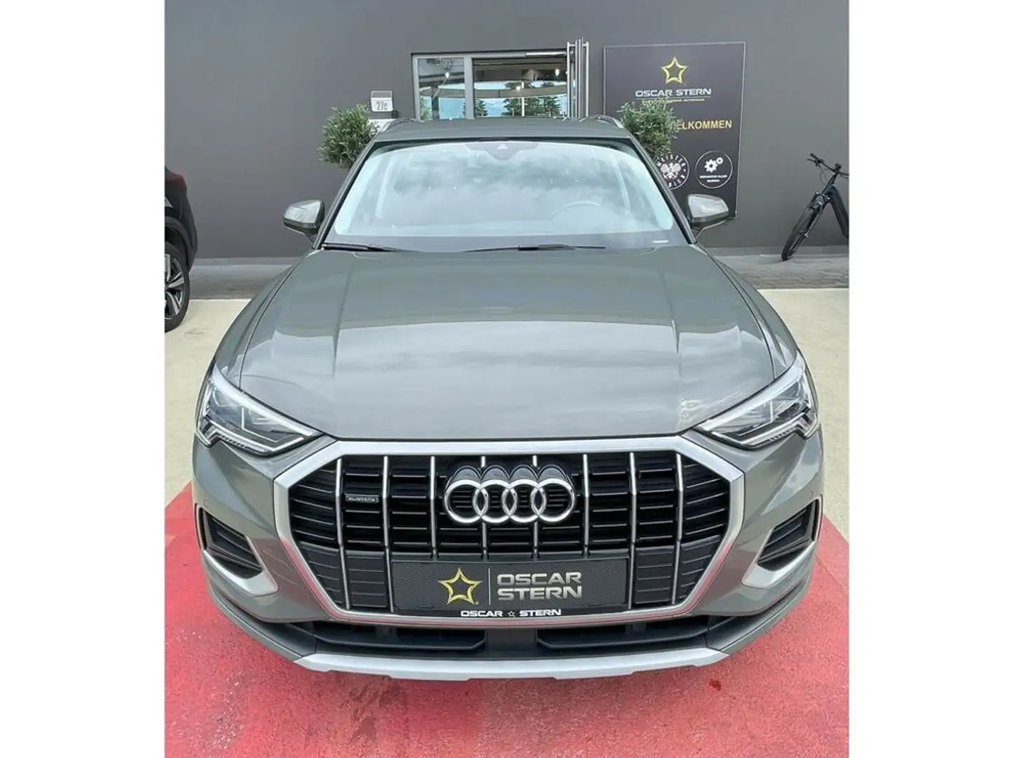 Audi Q3 40 TFSI advanced quattro Gris - 2