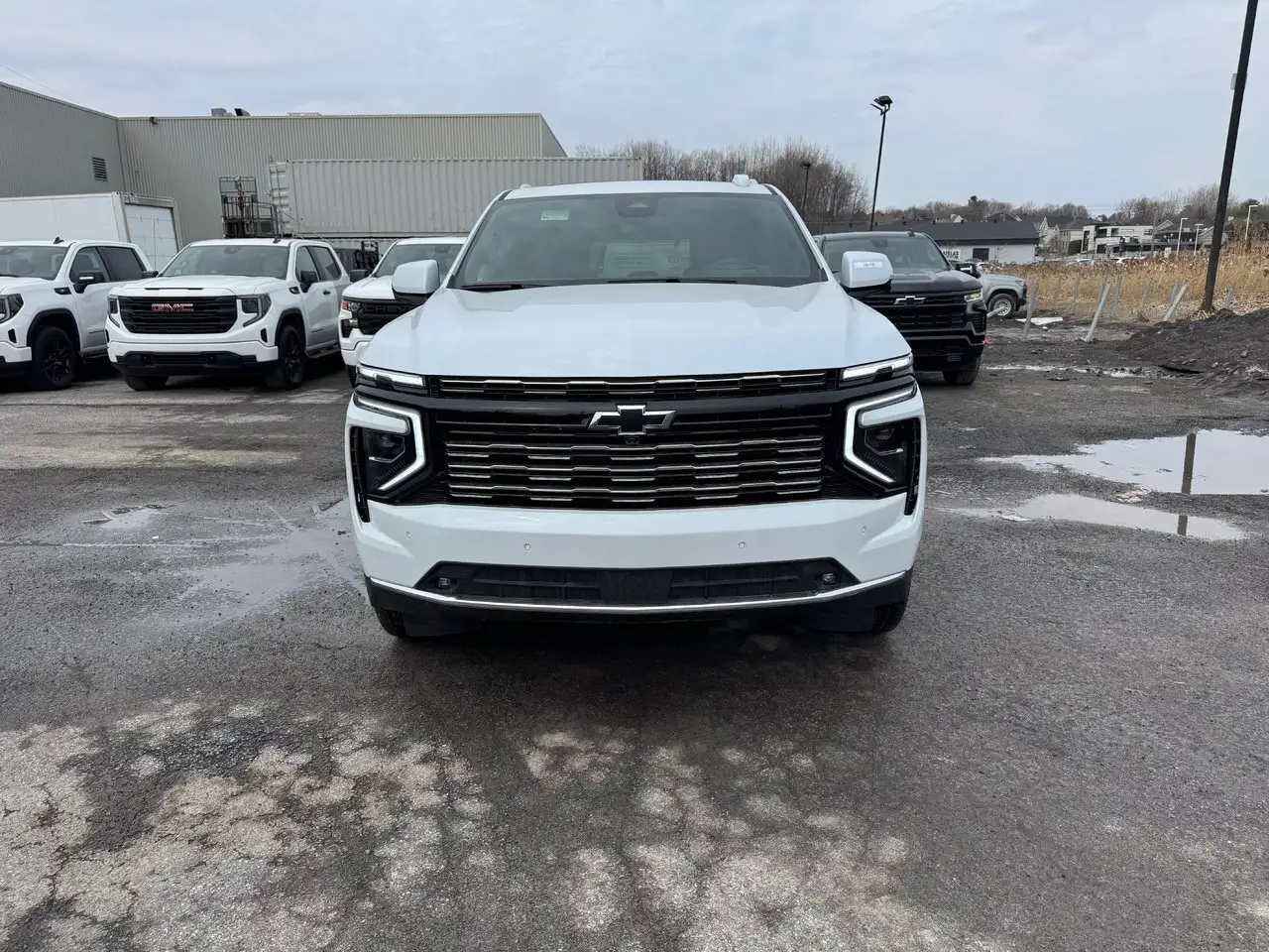 Chevrolet Tahoe снимка Chevrolet Tahoe