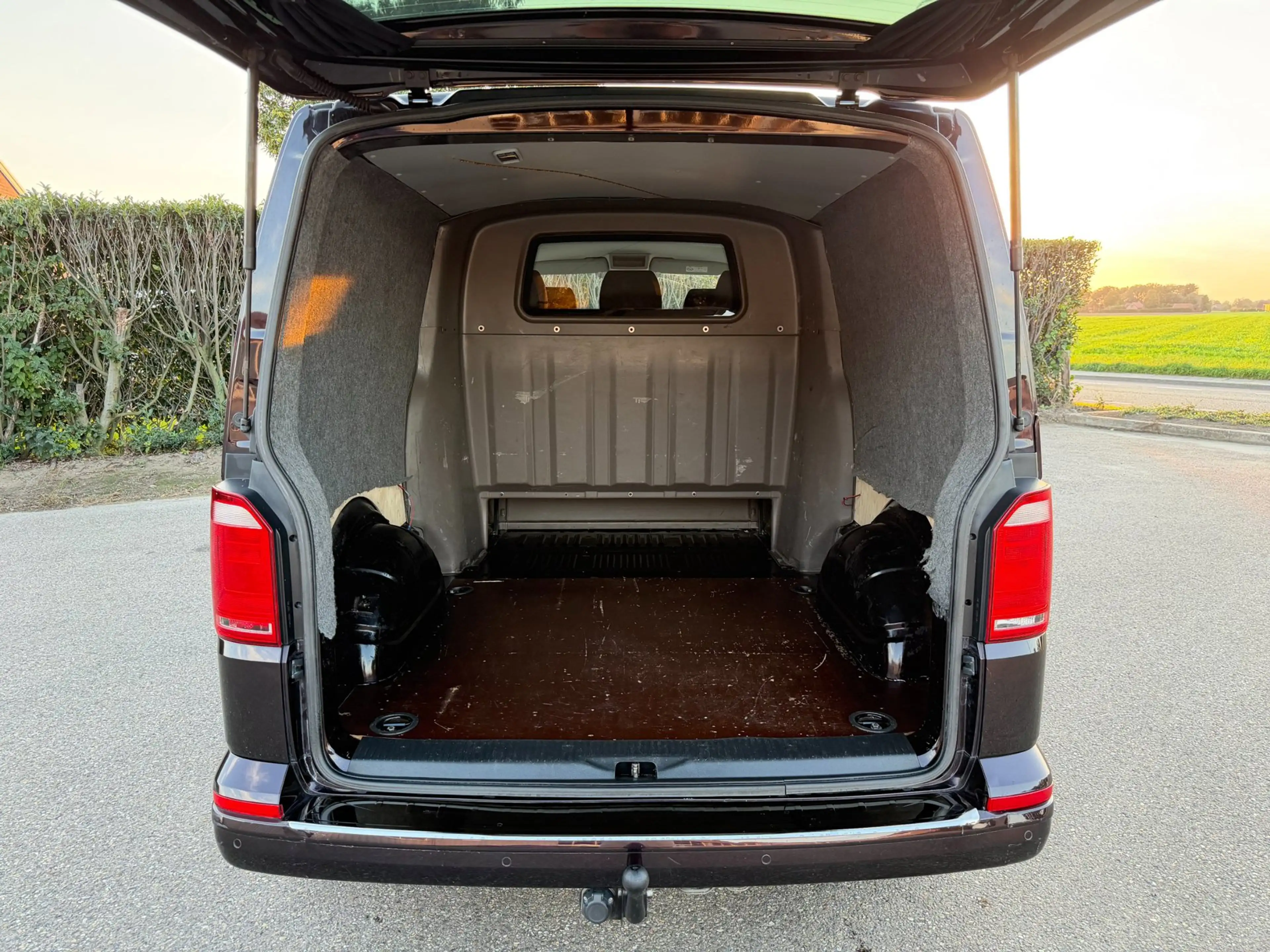 Volkswagen Transporter 2.0 TDI 140PK AUT L2H1 DC MARGE — photo 5