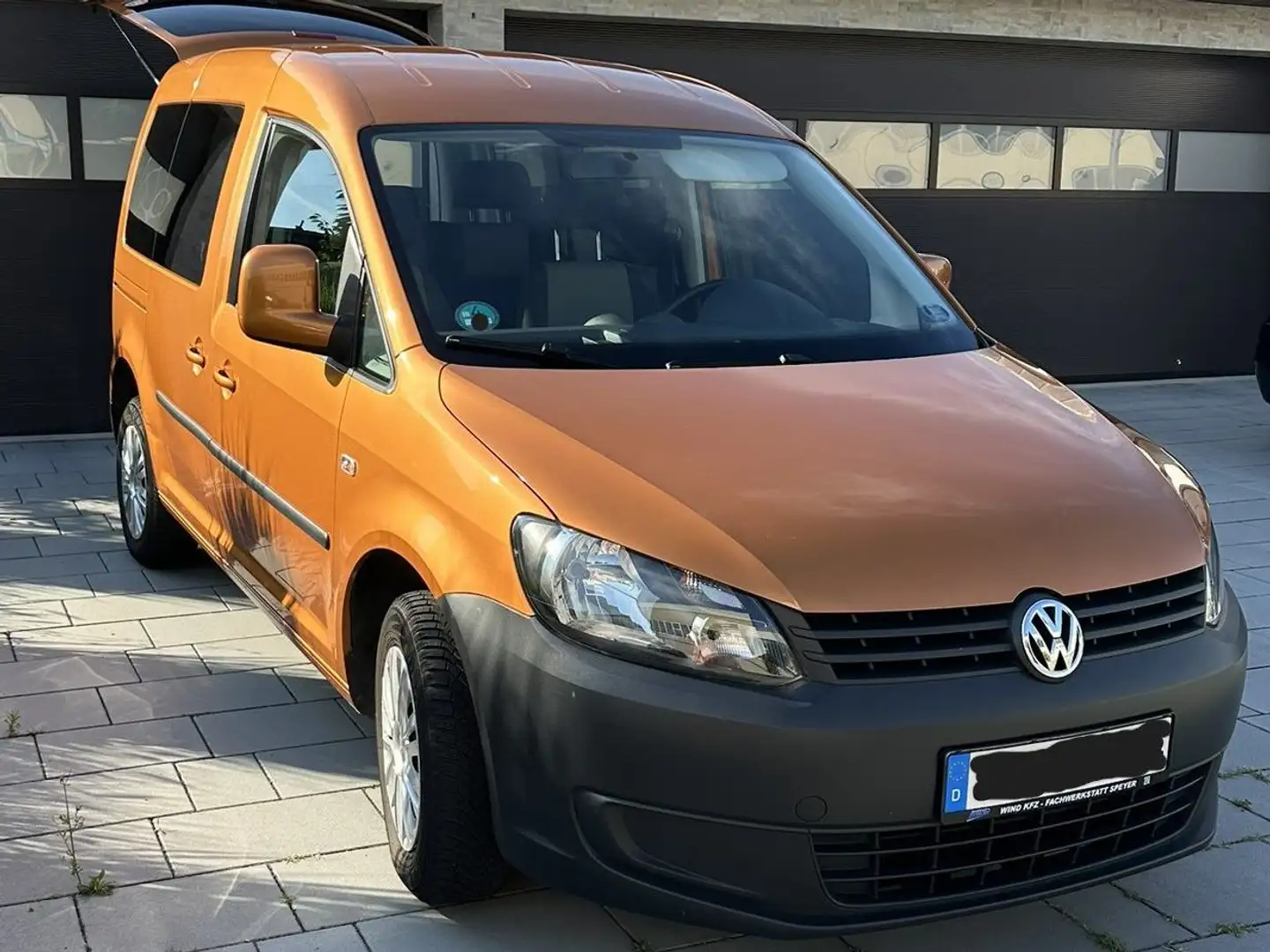 Volkswagen Caddy Caddy TSI 1.2 (5-Si.) Portocaliu - 1