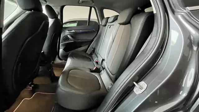 BMW X1 view 11
