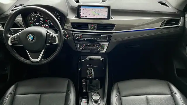 BMW X1 view 9
