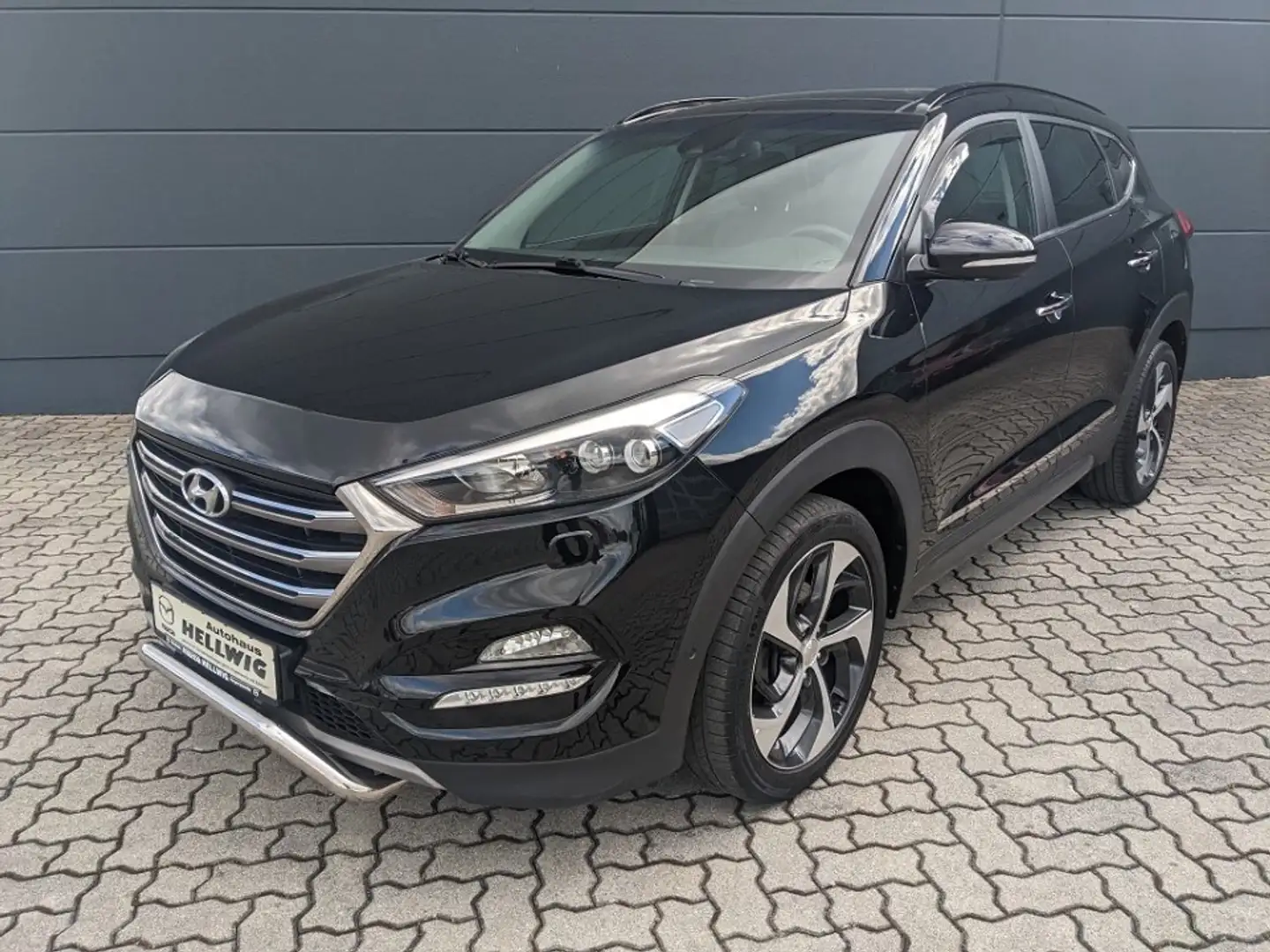 Hyundai TUCSON 1.6l Premium 4WD Leder AHK Panoramadach Schwarz - 2