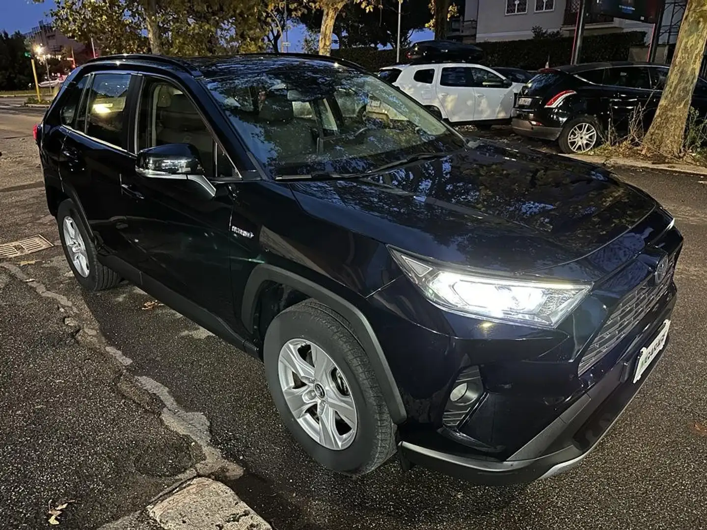 Toyota RAV 4 RAV4 2.5 HV (218CV) E-CVT 2WD Business Nero - 2