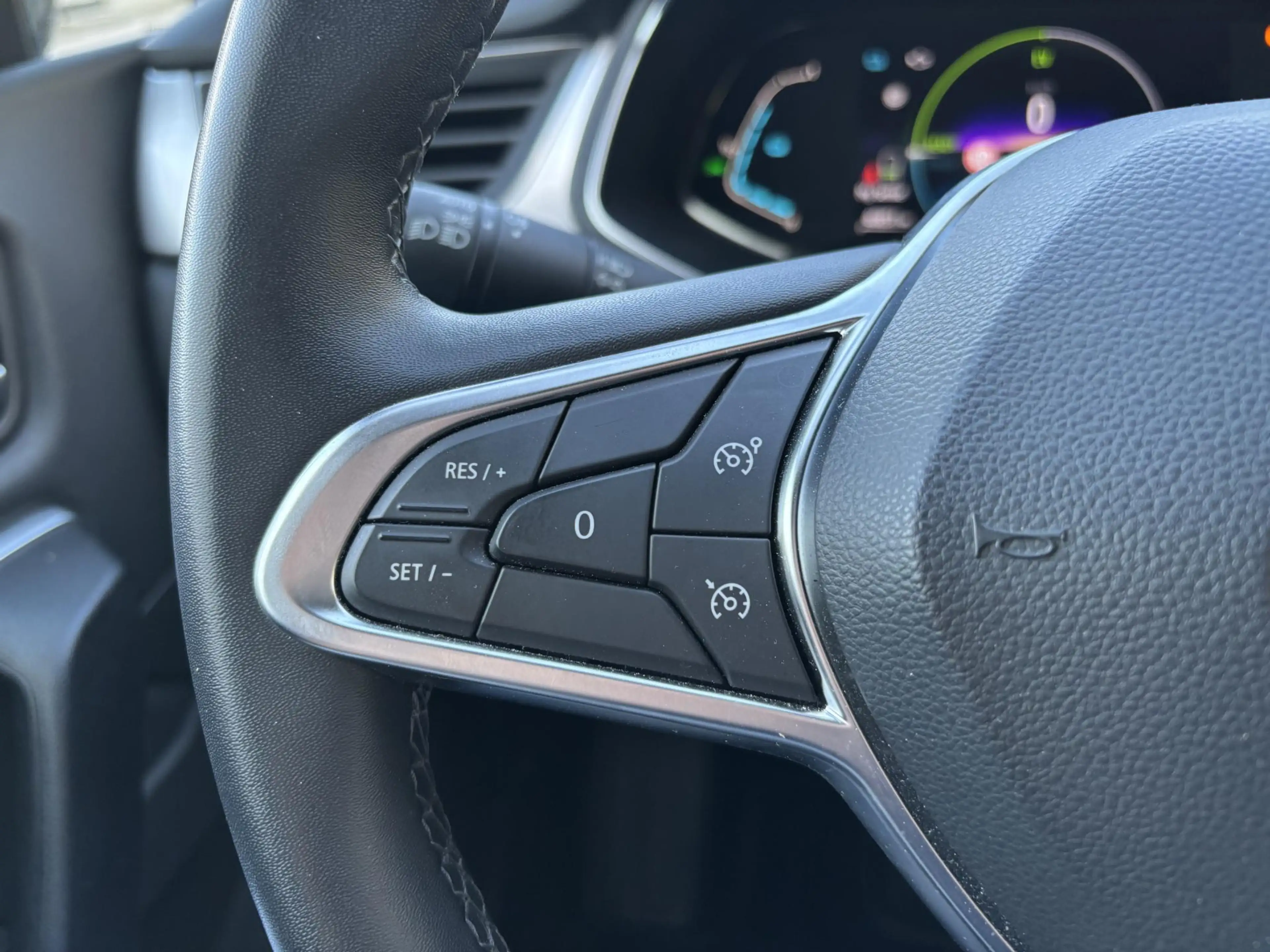 Renault Captur 1.6 E-Tech Hybrid 145 Rive Gauche l — photo 19