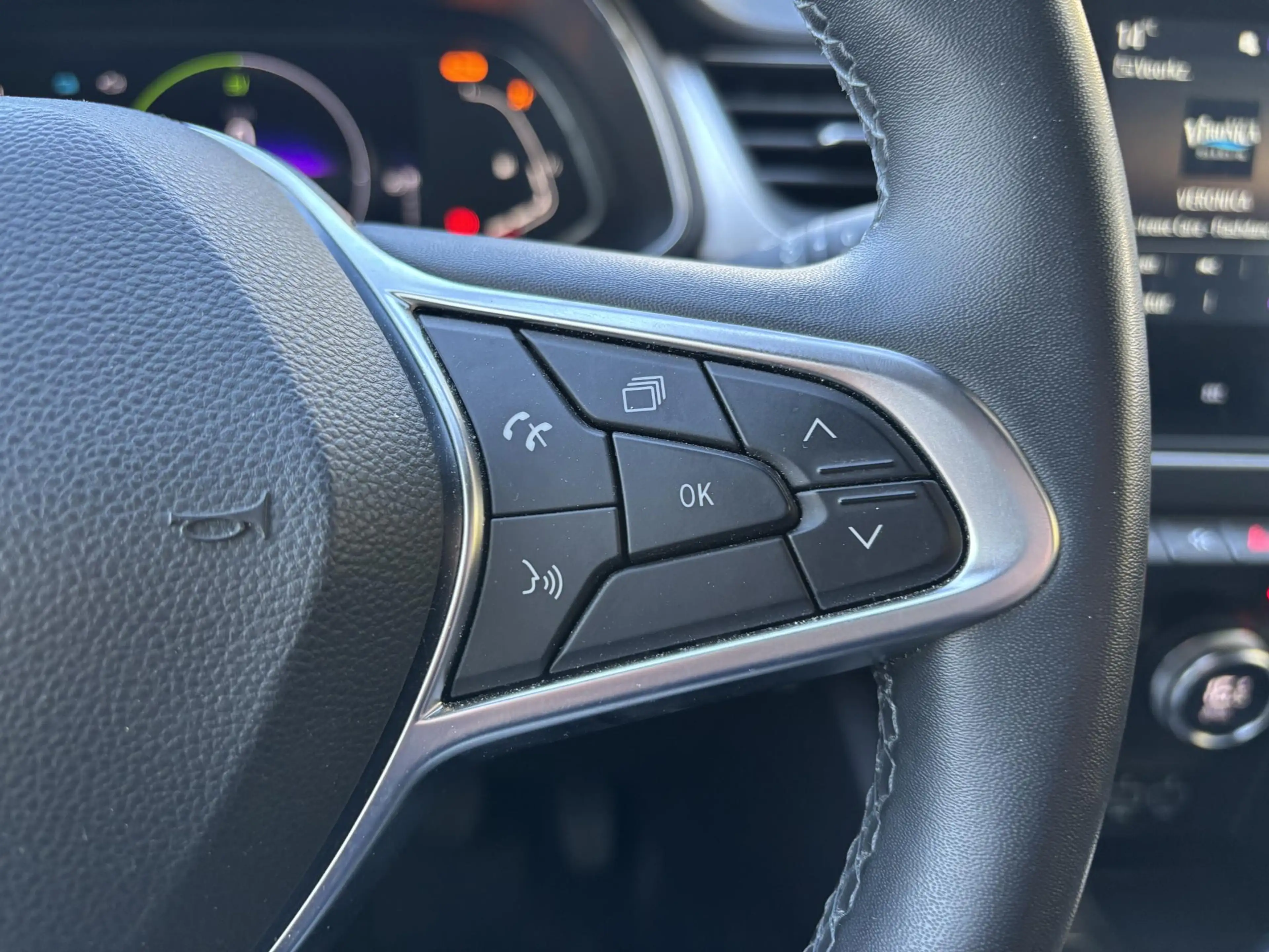 Renault Captur 1.6 E-Tech Hybrid 145 Rive Gauche l — photo 20