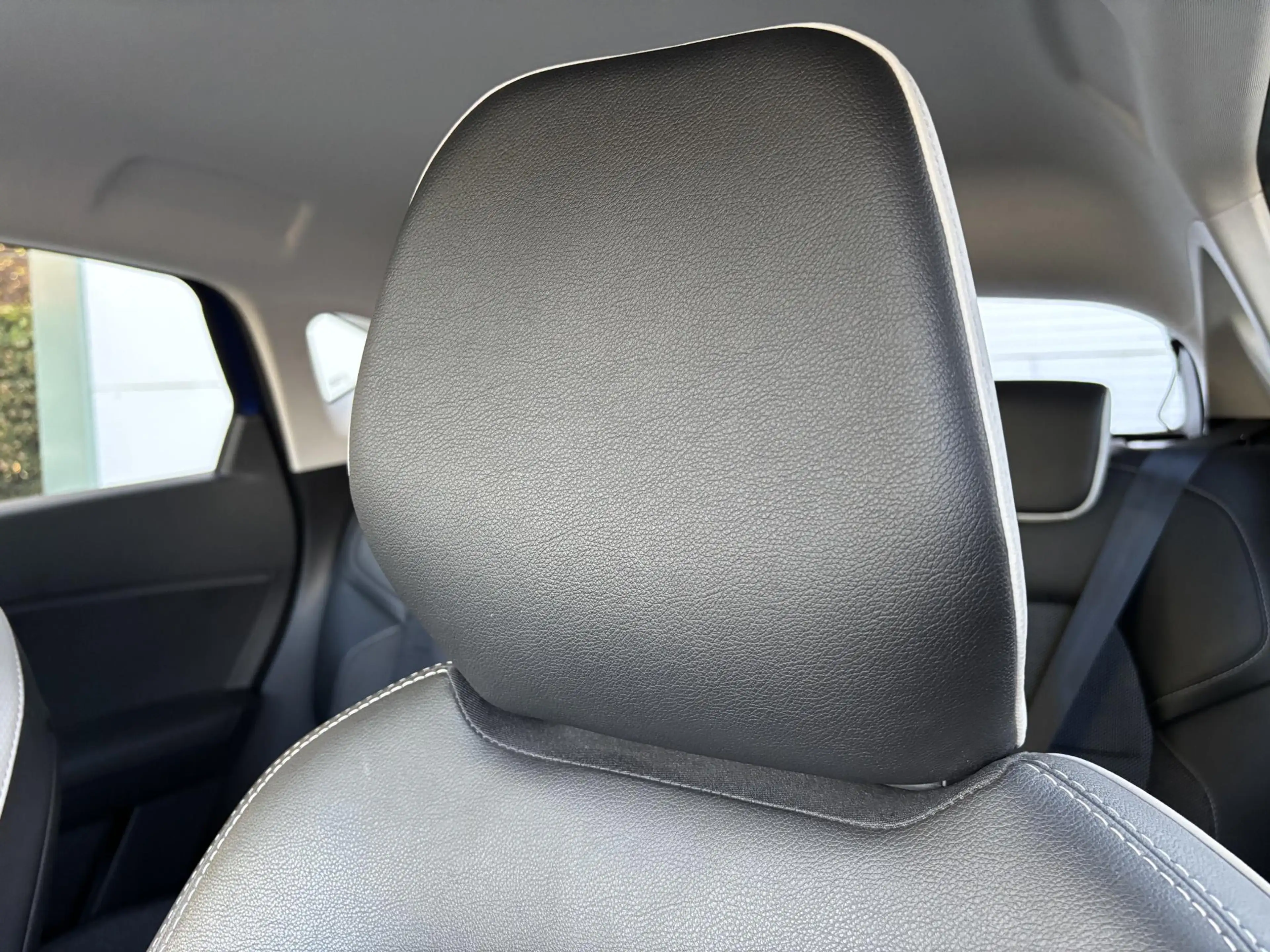 Renault Captur 1.6 E-Tech Hybrid 145 Rive Gauche l — photo 25