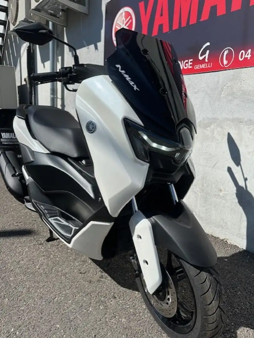 Yamaha NMAX Alb - 2