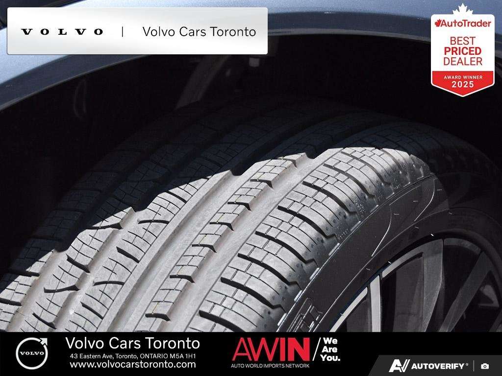 2026 Volvo XC90 B6 AWD Ultra Dark Theme 7-Seater thumb 7