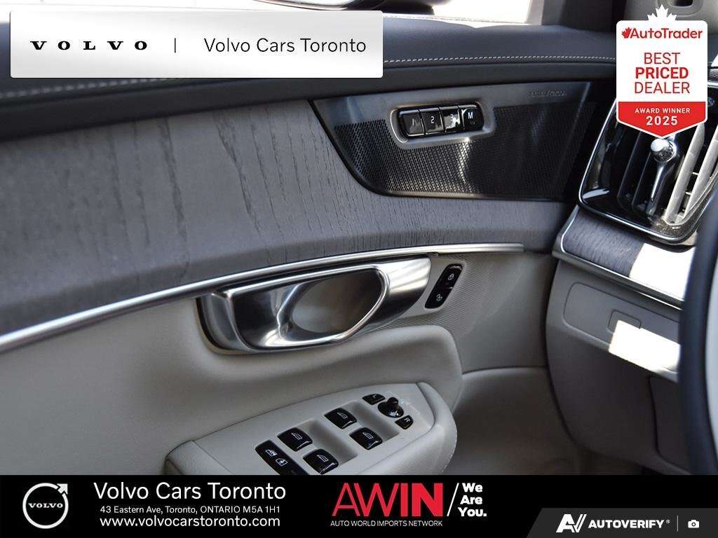 2026 Volvo XC90 B6 AWD Ultra Dark Theme 7-Seater thumb 17