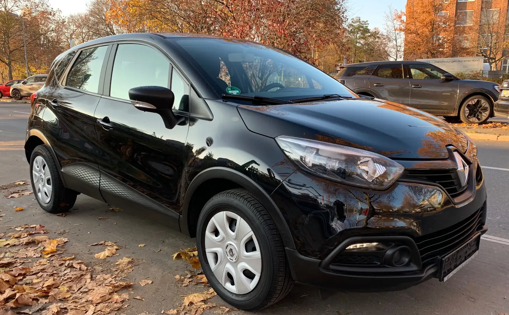Renault Captur Captur ENERGY TCe 90 ECO Start Stop Klima Life Schwarz - 1