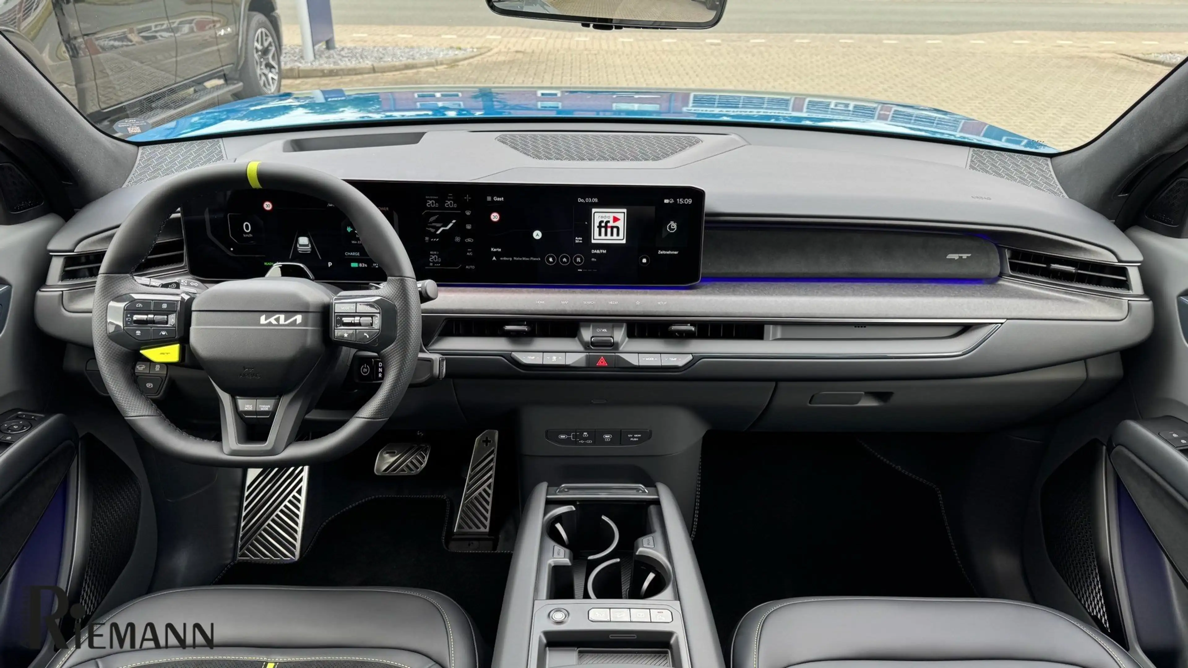 Kia EV9 99,8 kWh AWD GT + Panorama-Glasdach — photo 8