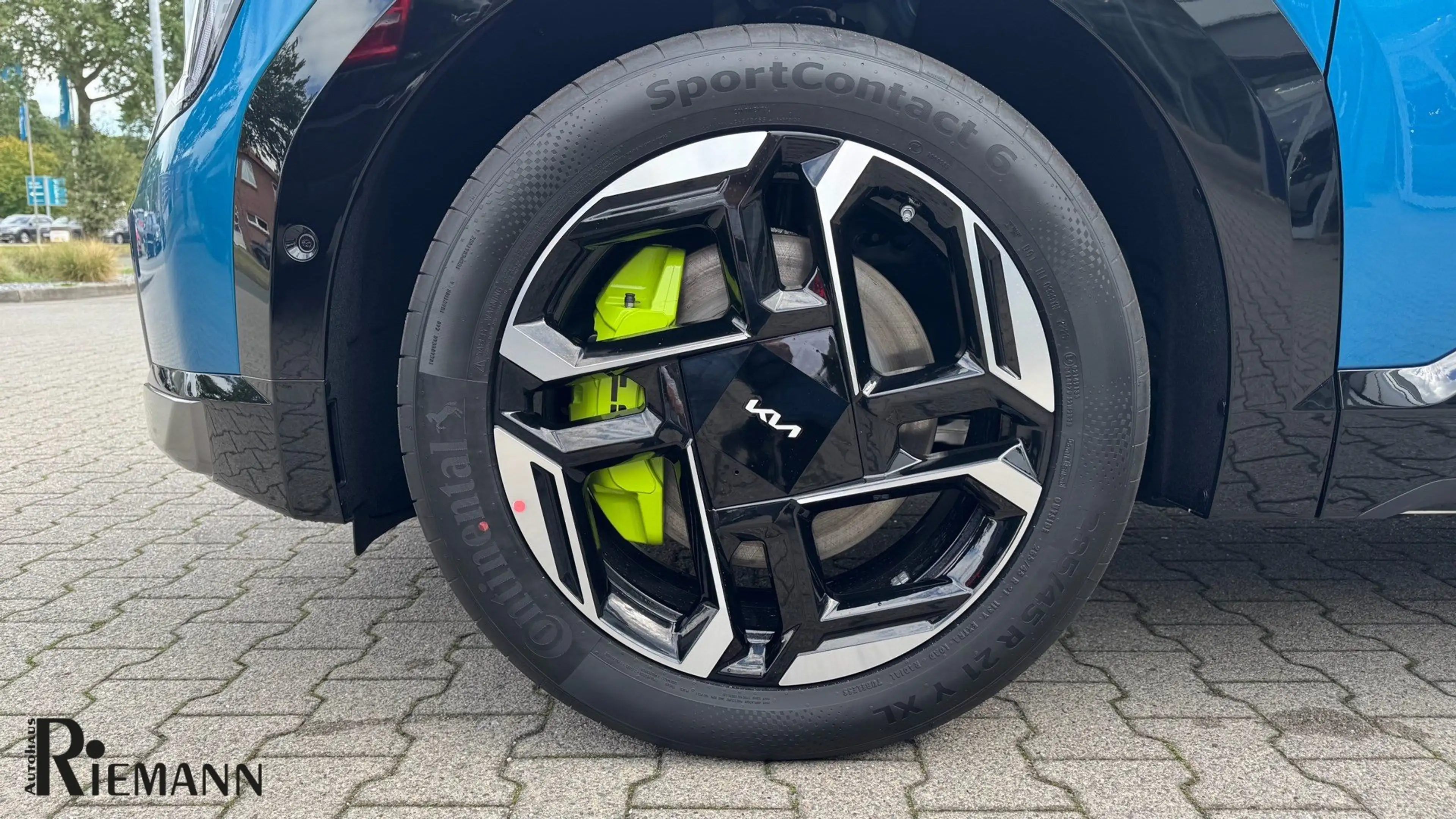 Kia EV9 99,8 kWh AWD GT + Panorama-Glasdach — photo 9