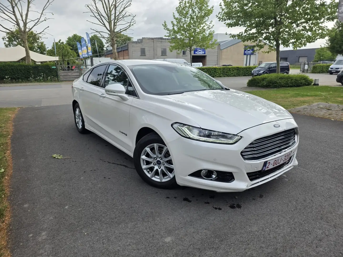Ford Mondeo 2.0 Hybrid Start-Stopp CVT - 2