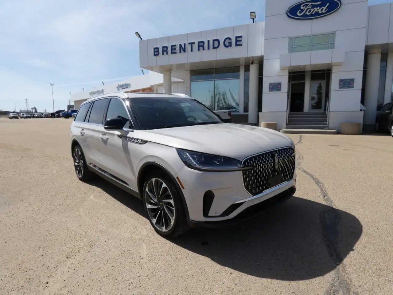 Lincoln Aviator снимка Lincoln Aviator