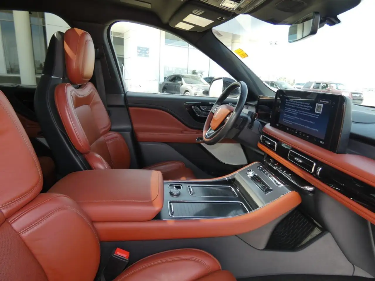 Lincoln Aviator снимка Lincoln Aviator