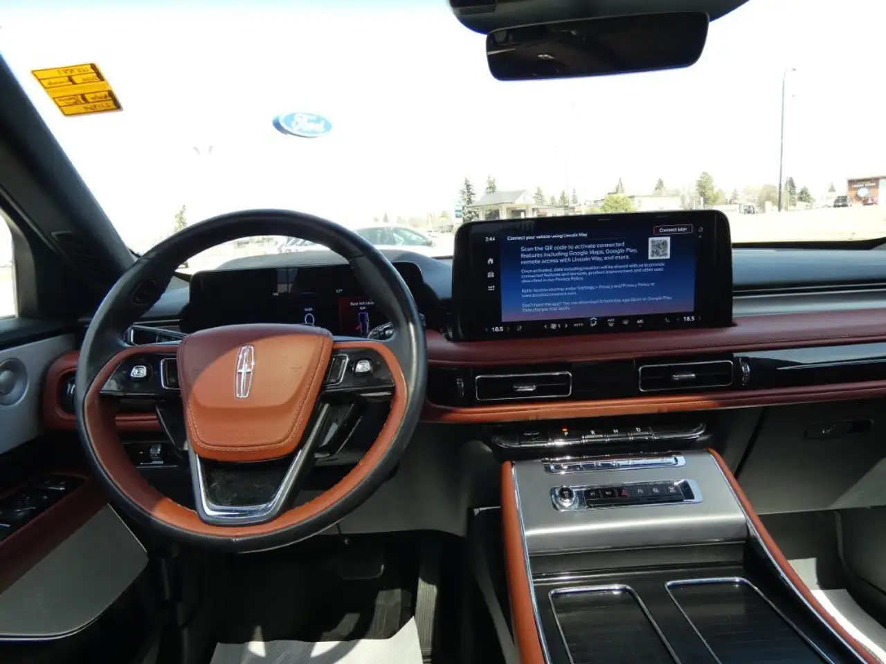Lincoln Aviator снимка Lincoln Aviator