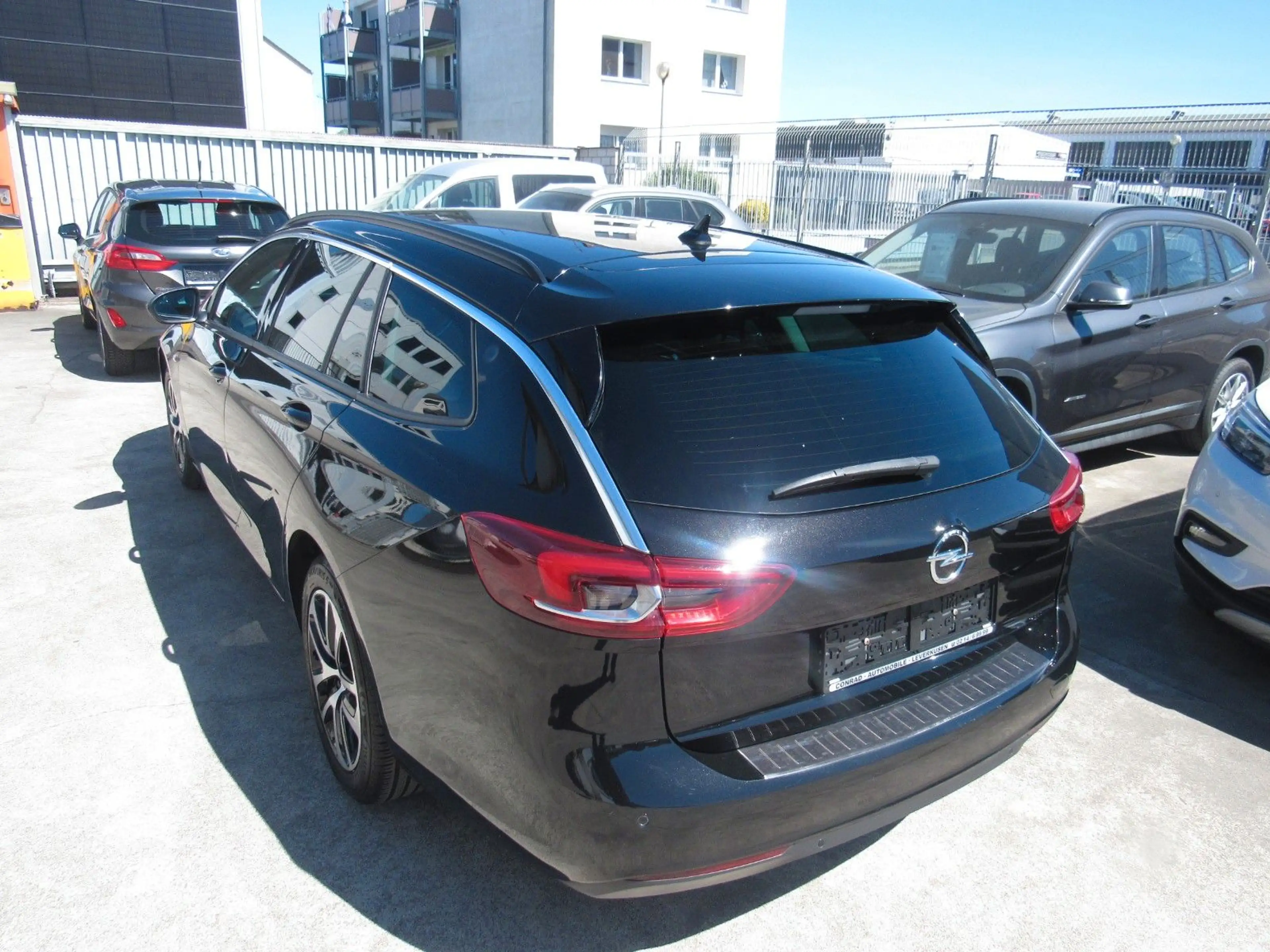 Opel Insignia B Sports Tourer Edition,AUTOMATIK. — photo 4