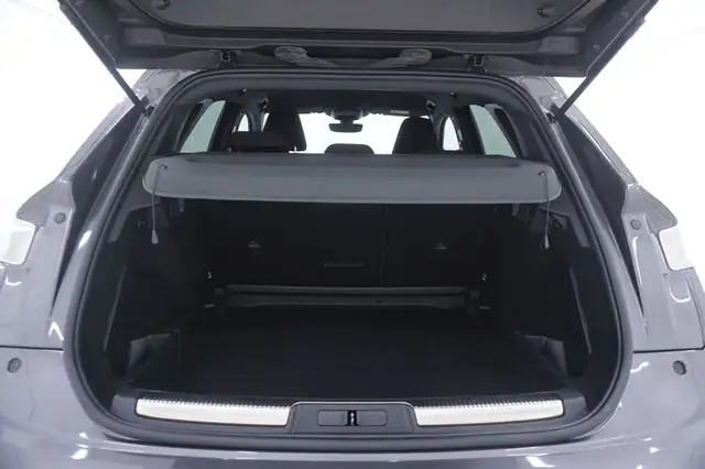 DS Automobiles DS 7 Crossback view 14