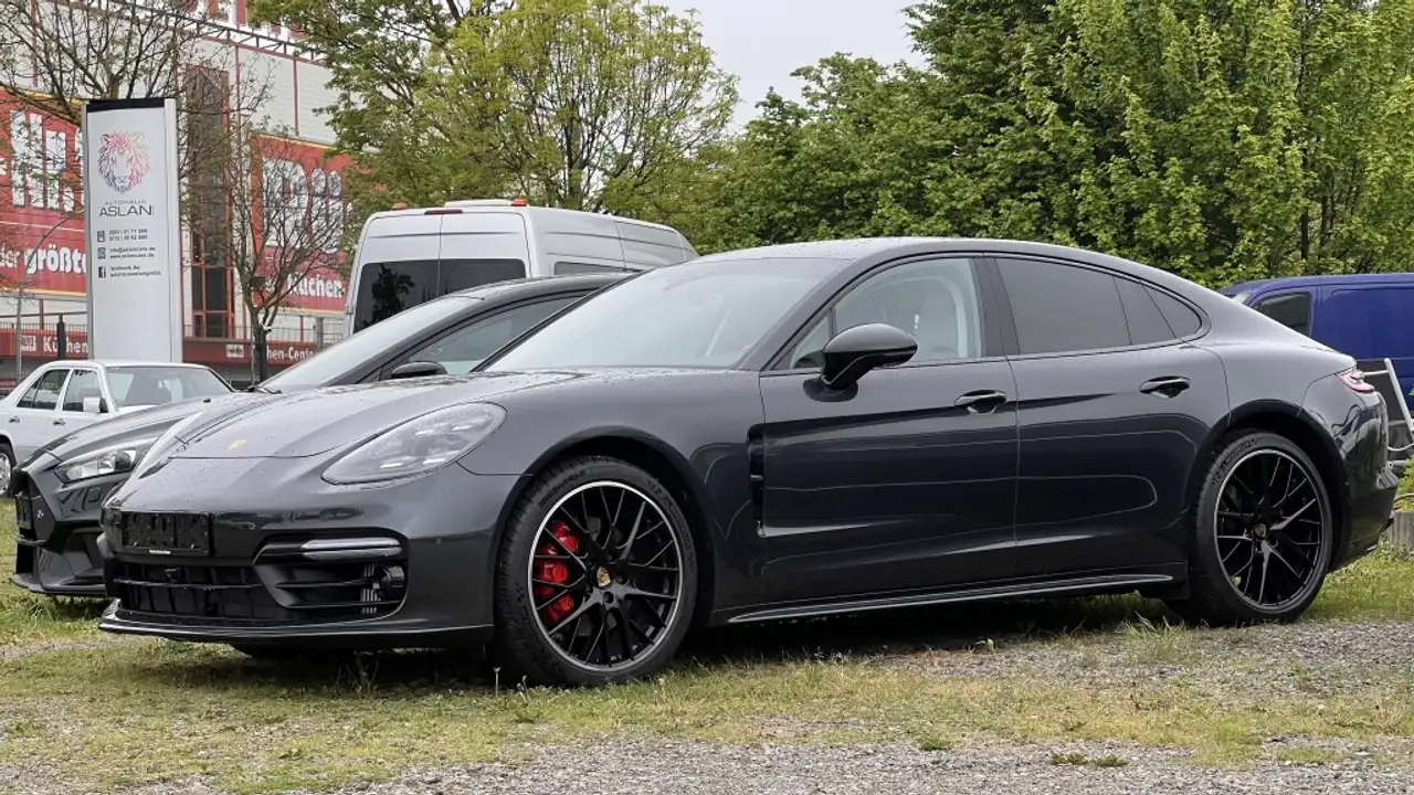 Porsche Panamera