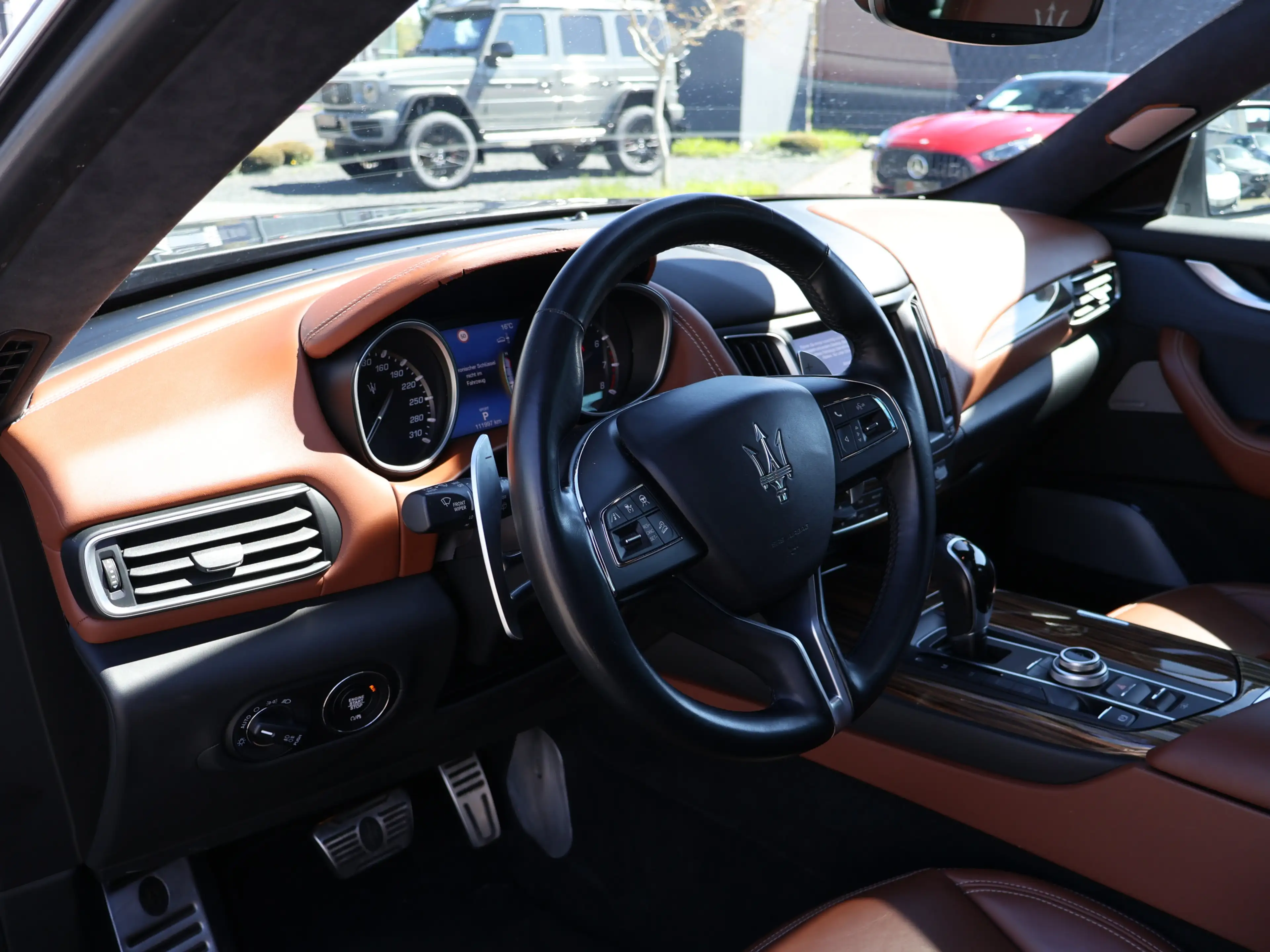 Maserati Levante S Q4     ZEGNA     Edition-B&W-Pano-Kam. — photo 14