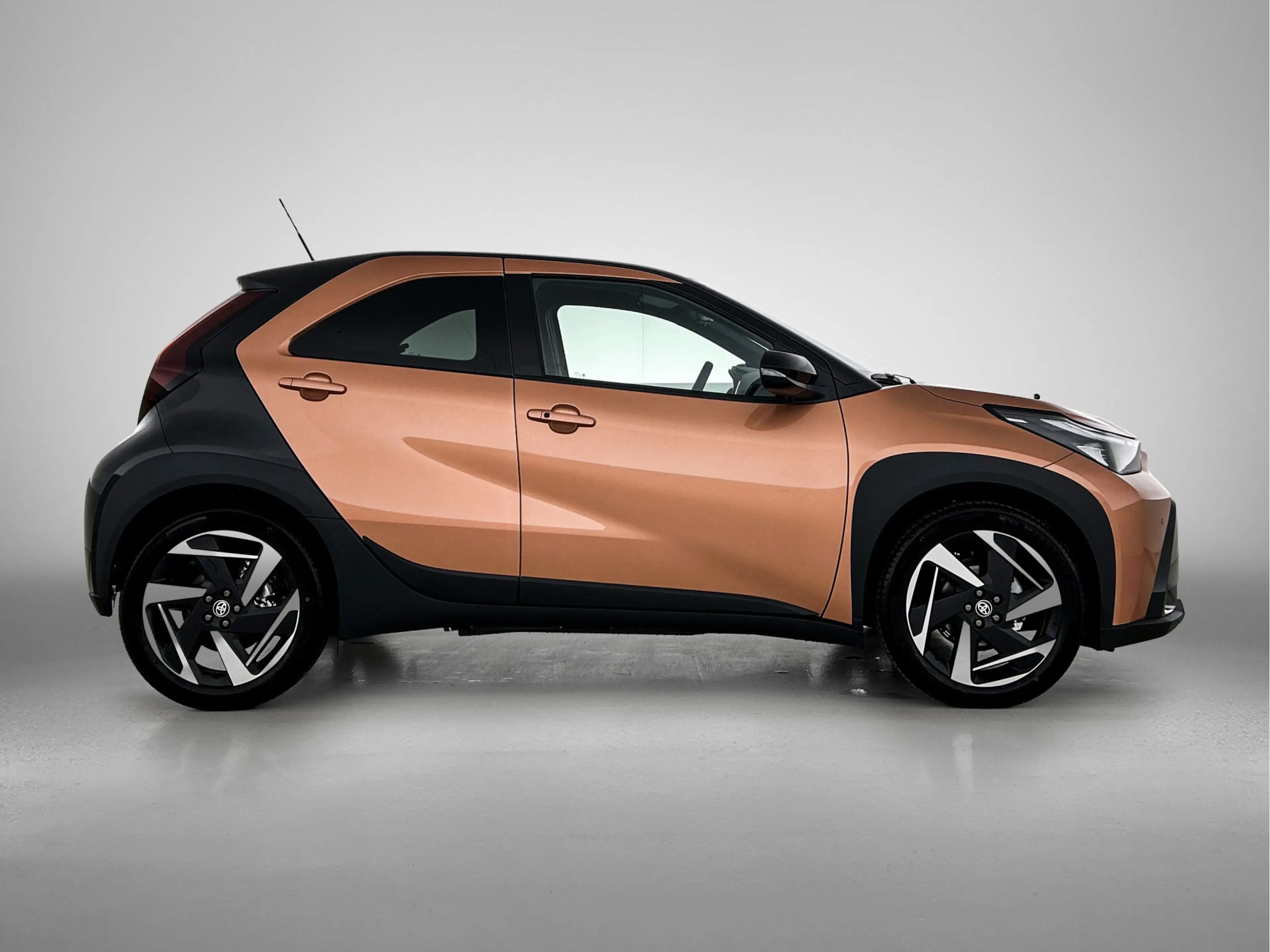 Toyota Aygo X Hybrid 115 envy JBL JBL | Stoelverwarming | Naviga — photo 11