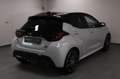 Toyota Yaris 1.5 Hybrid 130 GR Sport Plus Pack Grijs - thumbnail 3