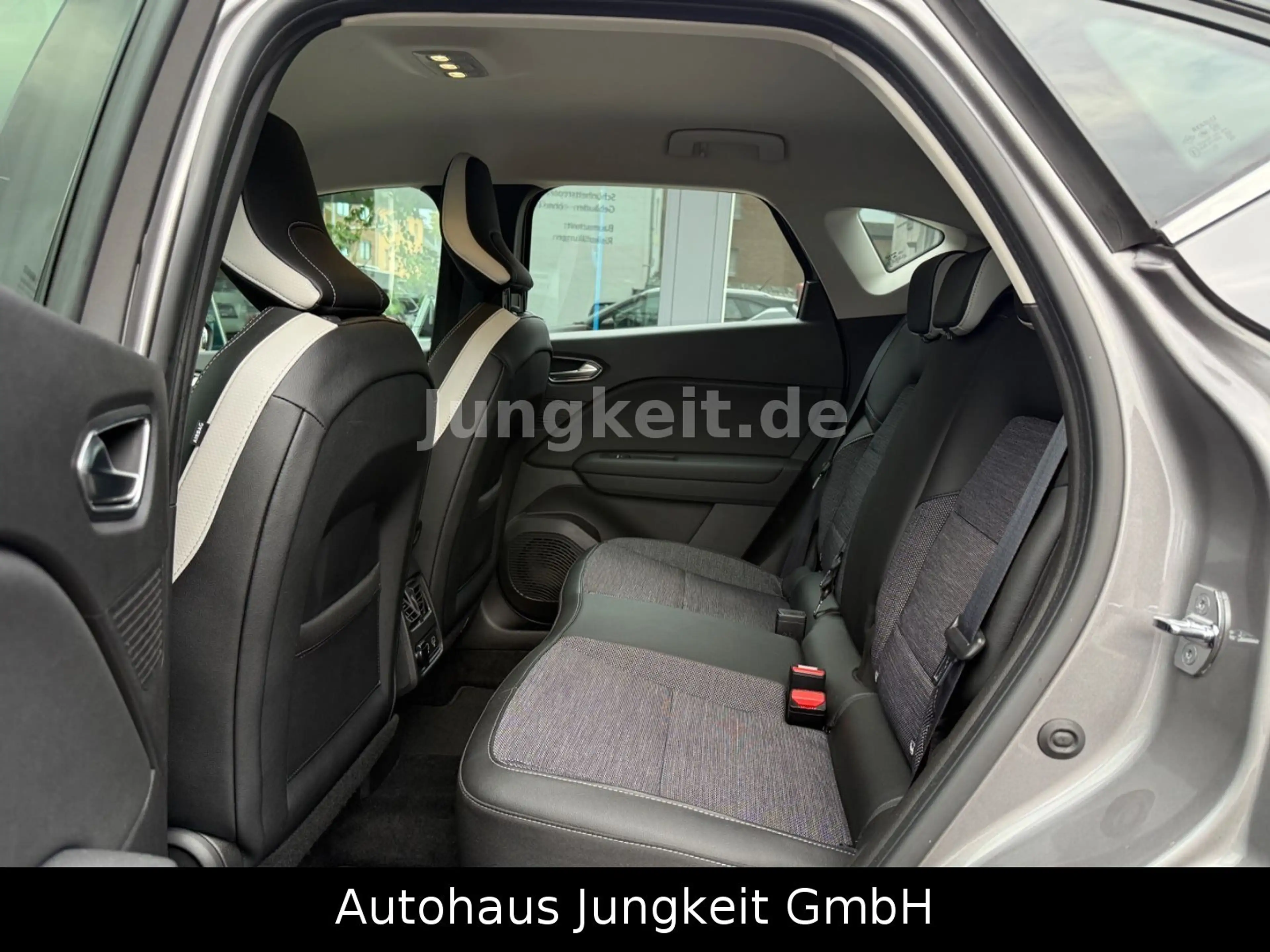 Renault Captur II Intens *R-Kamera*Navi*Euro 6* — photo 14