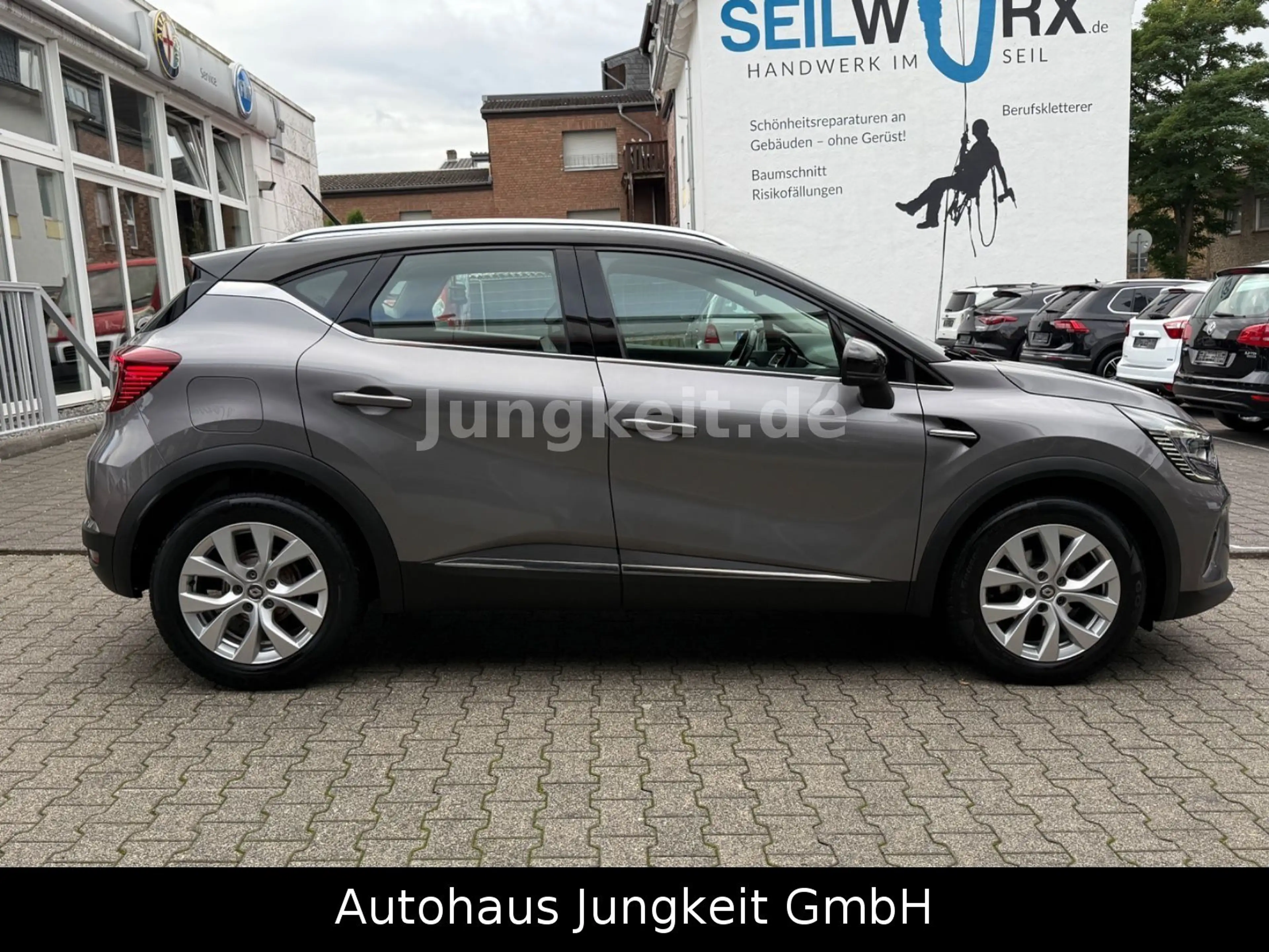 Renault Captur II Intens *R-Kamera*Navi*Euro 6* — photo 4