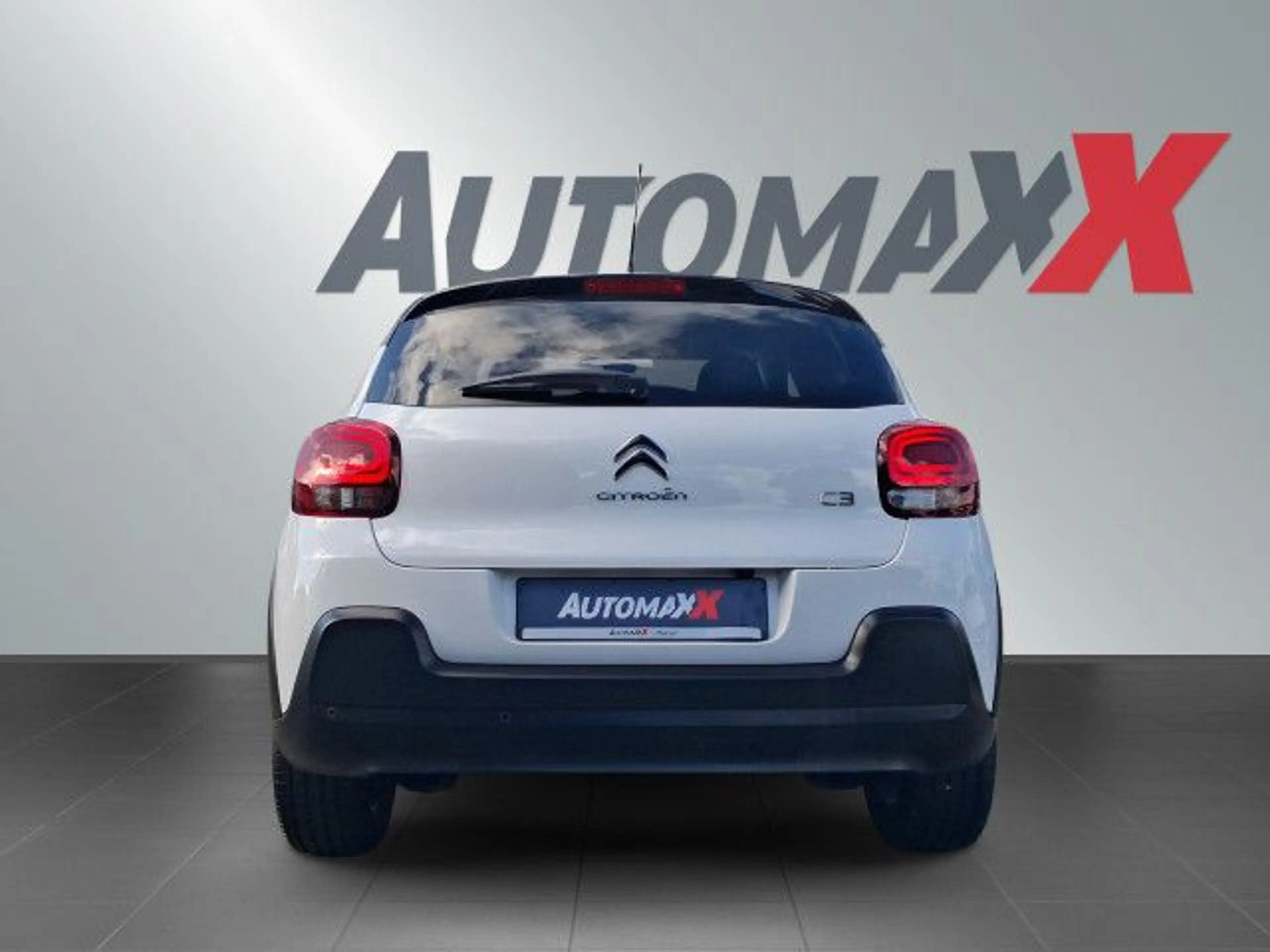 Citroen C35 C3 PT 110 SHINE Automatik Navi LED CarPlay Klima — photo 7